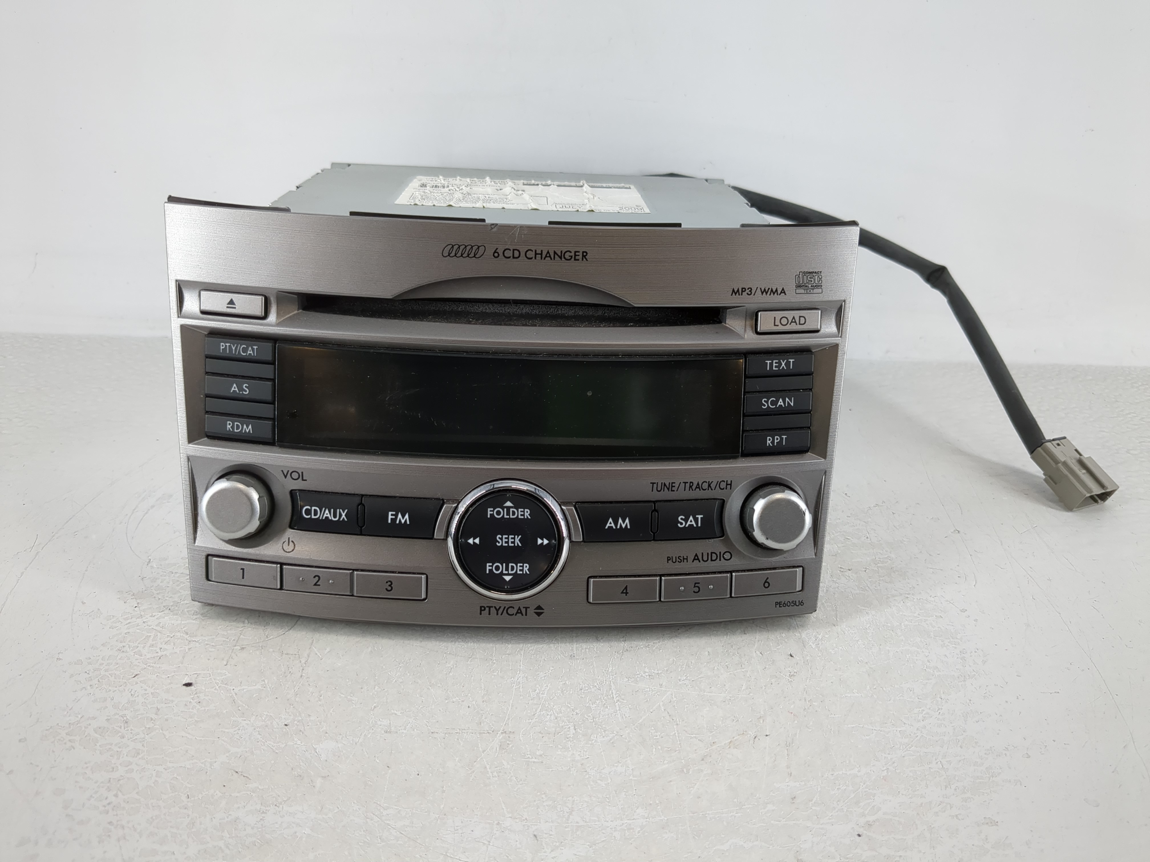 2010-2012 Subaru Legacy Am Fm Cd Player Radio Receiver 1125704 - Oemusedautoparts1.com