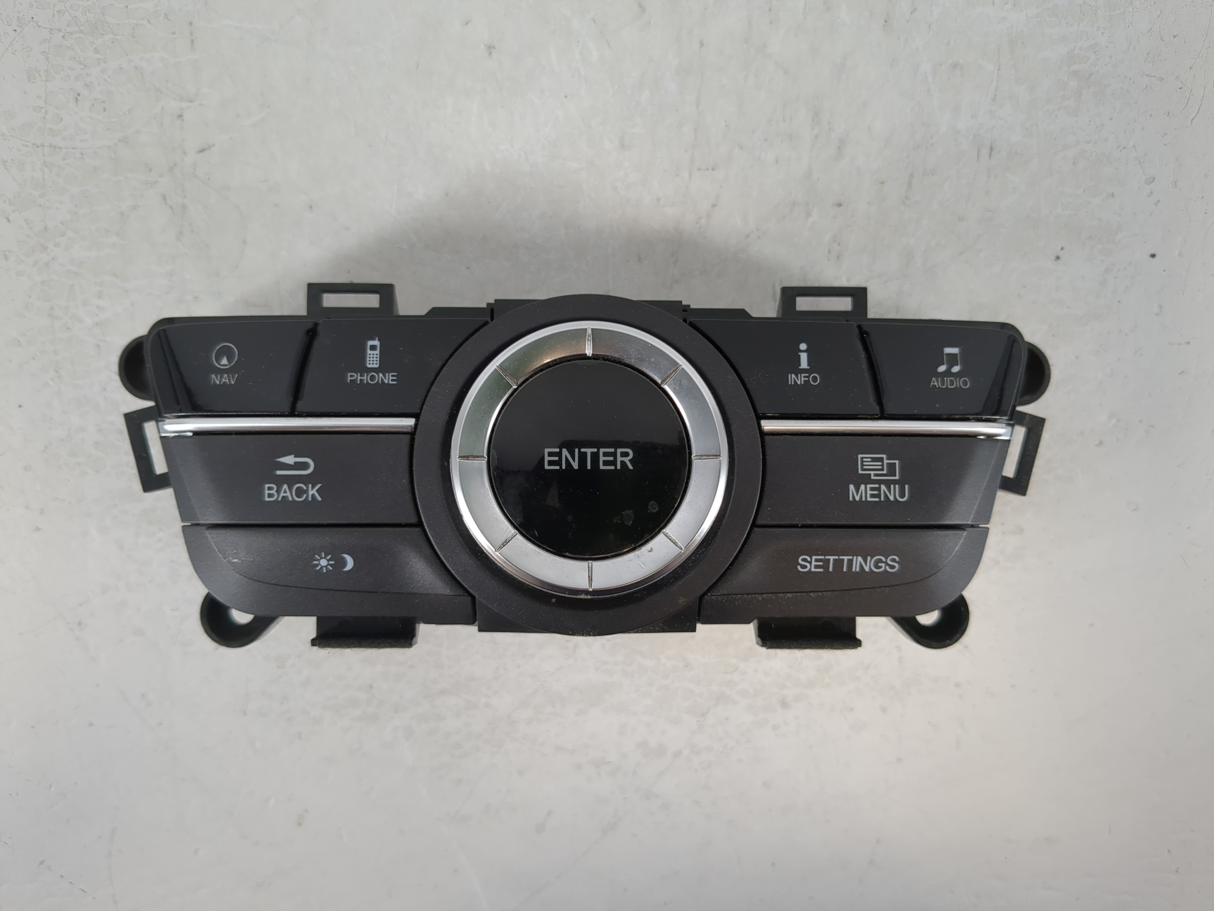 2014-2017 Acura Mdx Am Fm Cd Player Radio Receiver 1125752 - Oemusedautoparts1.com