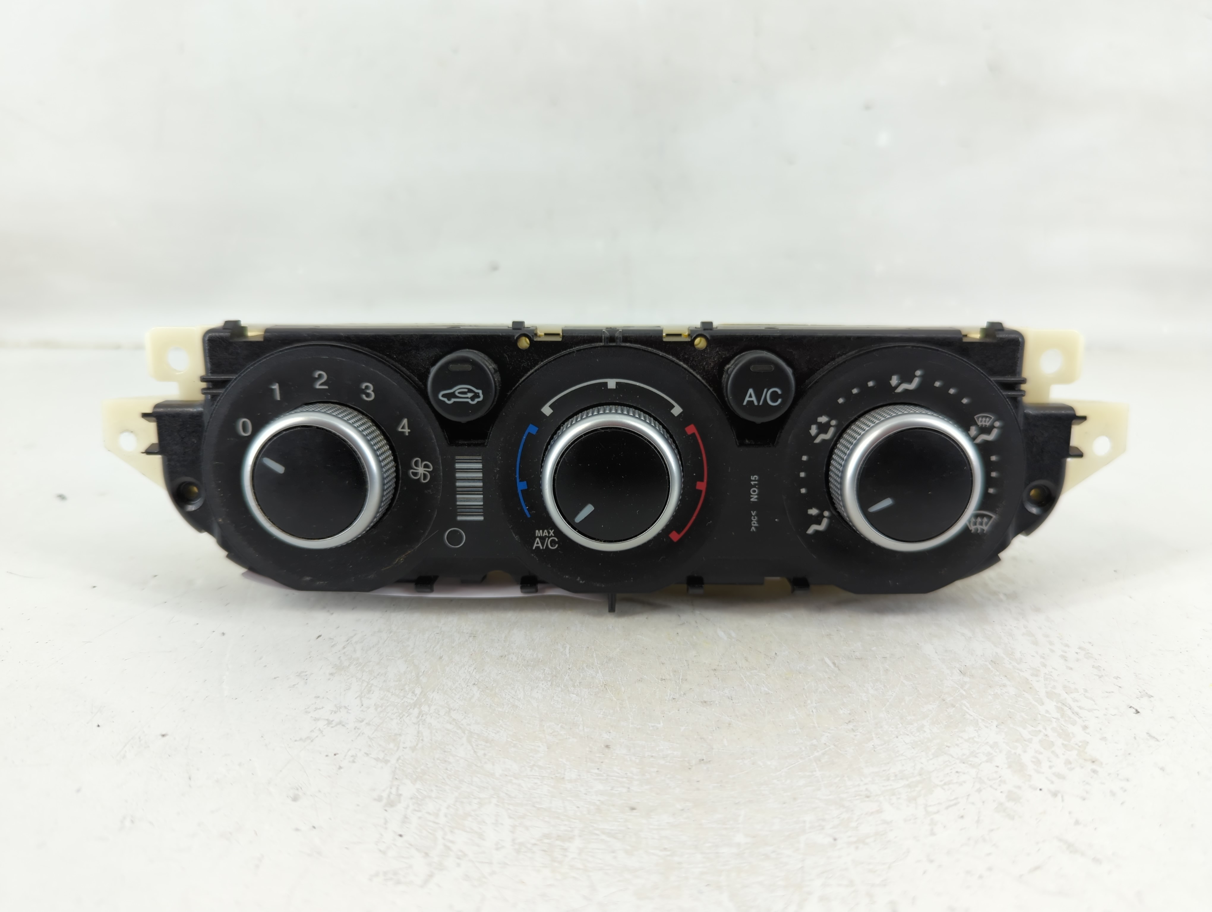 2013-2015 Ford Escape Ac Heater Climate Control Cj5t-19980-ck 1125790 - Oemusedautoparts1.com