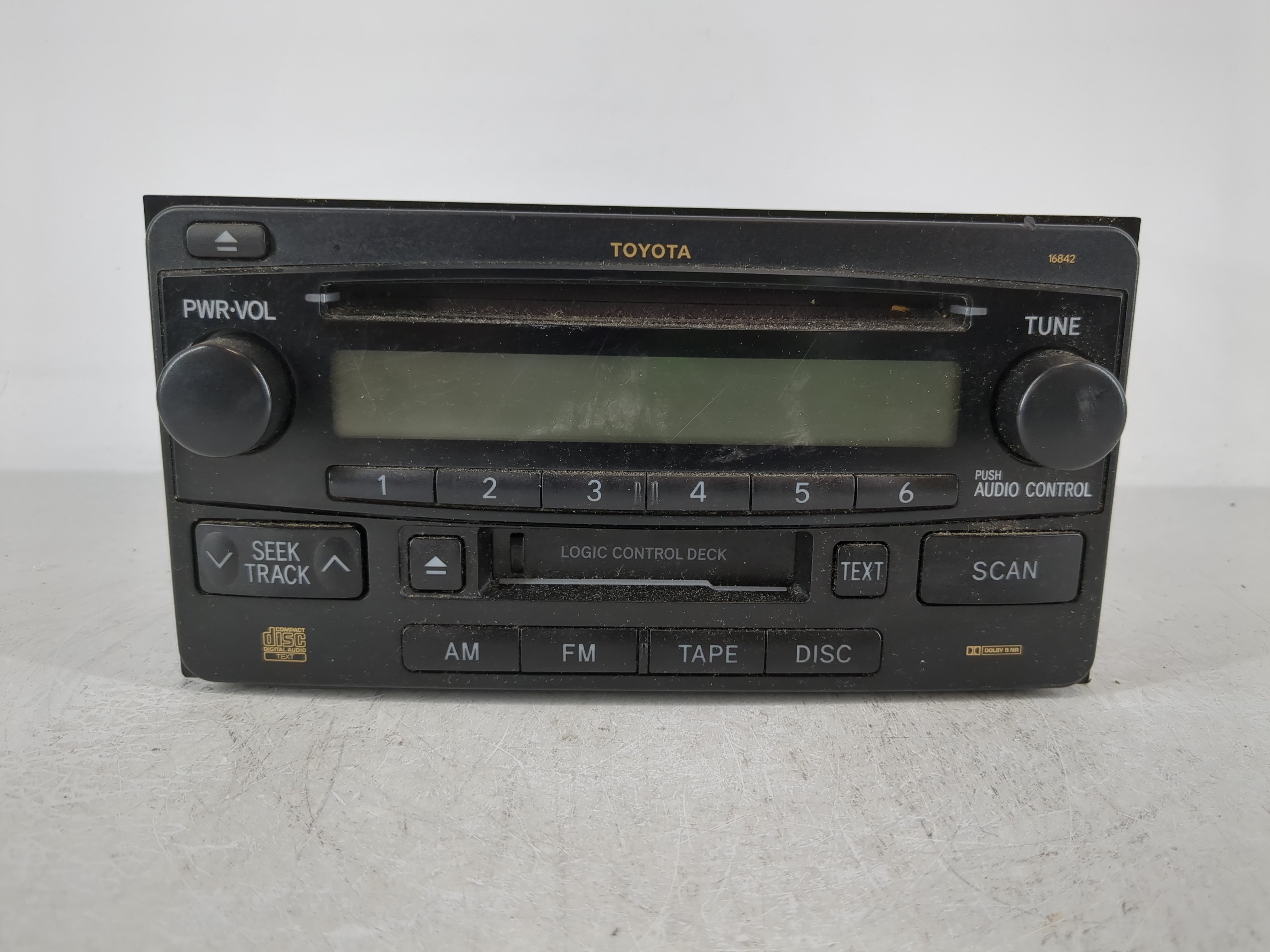 2004-2007 Toyota Highlander Am Fm Cd Player Radio Receiver 1125860 - Oemusedautoparts1.com