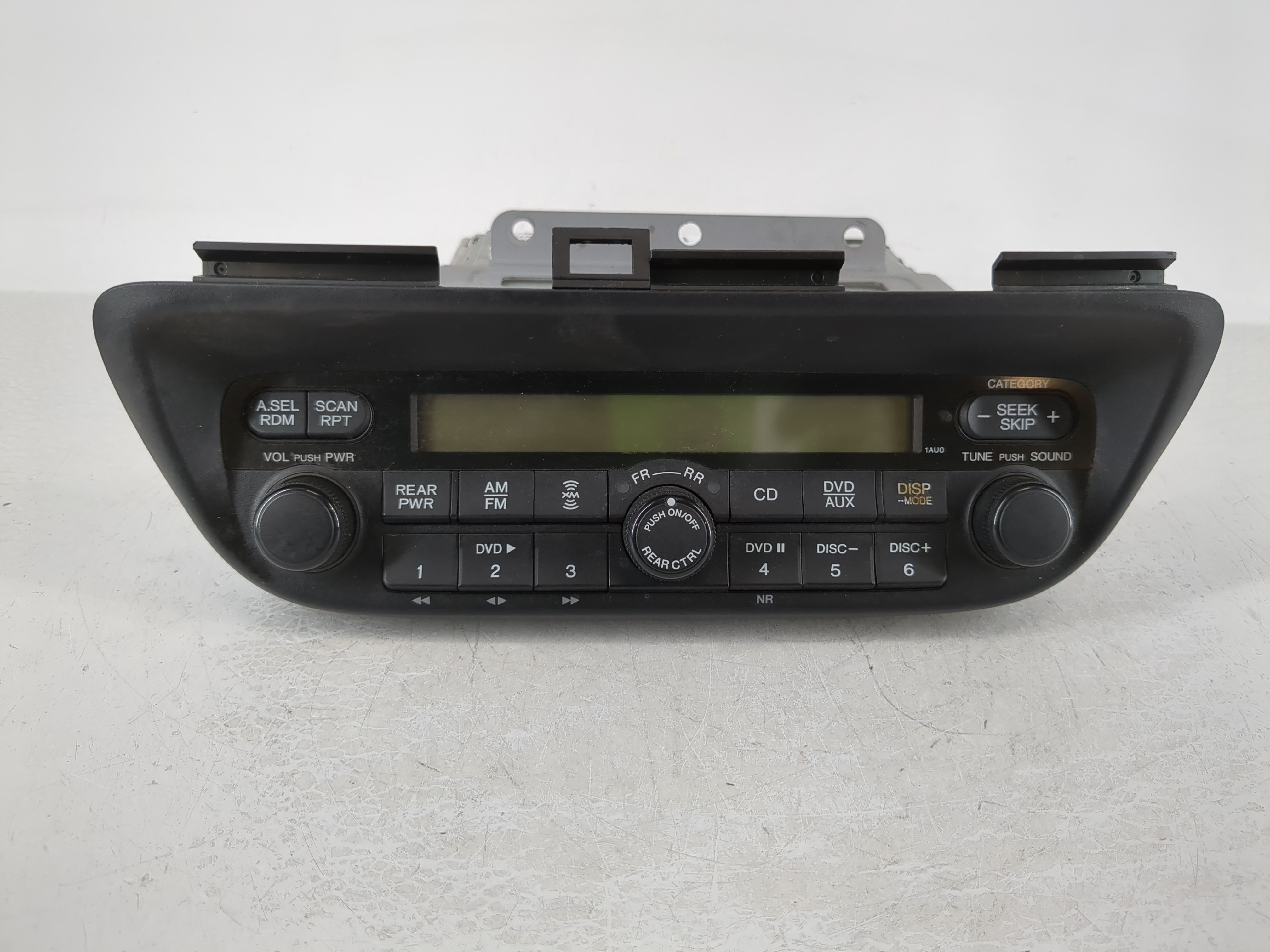 2005-2010 Honda Odyssey Am Fm Cd Player Radio Receiver 1125909 - Oemusedautoparts1.com