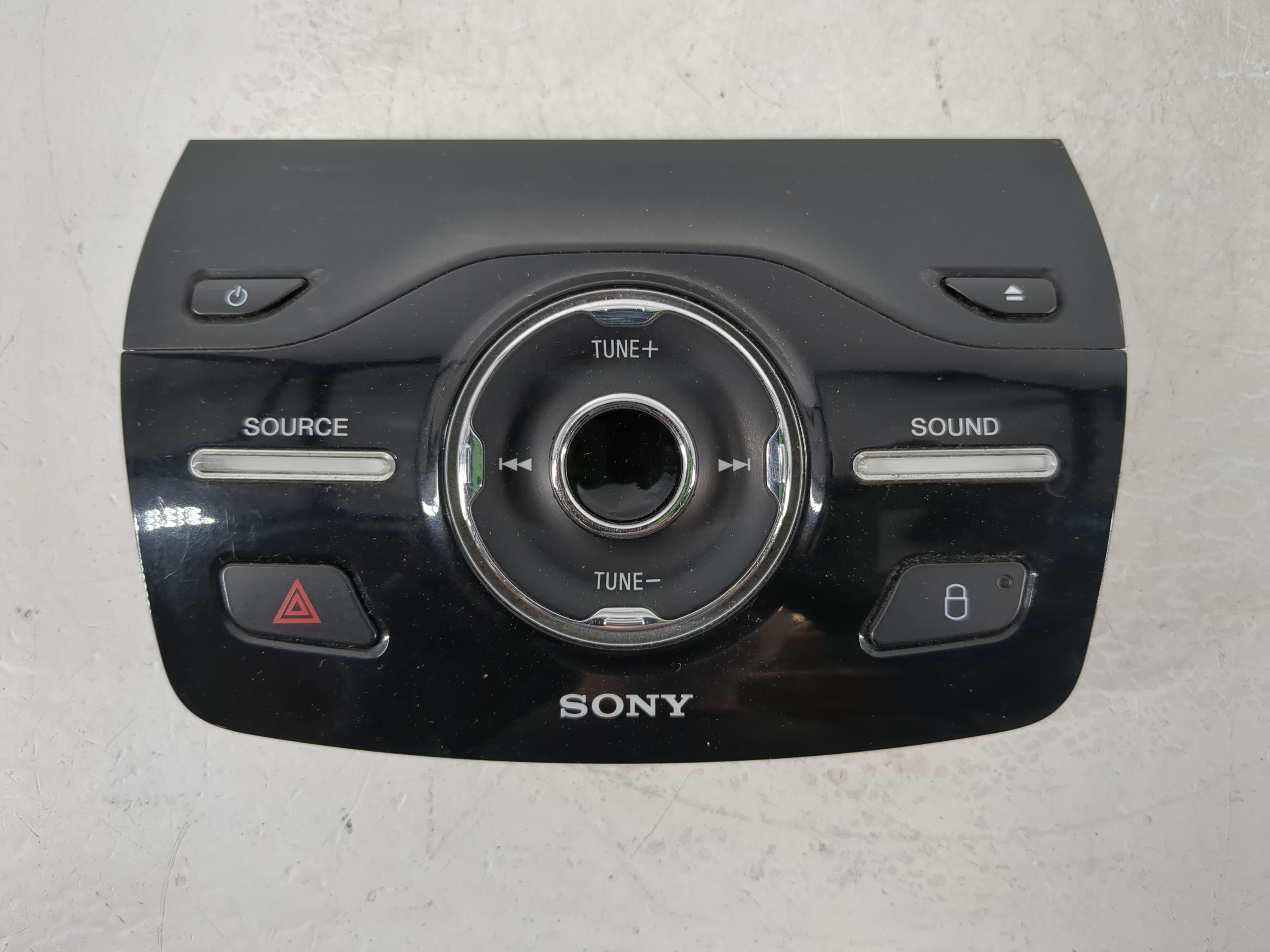 Picture of 2013-2016 Ford Escape Am Fm Cd Player Radio Receiver 1125923