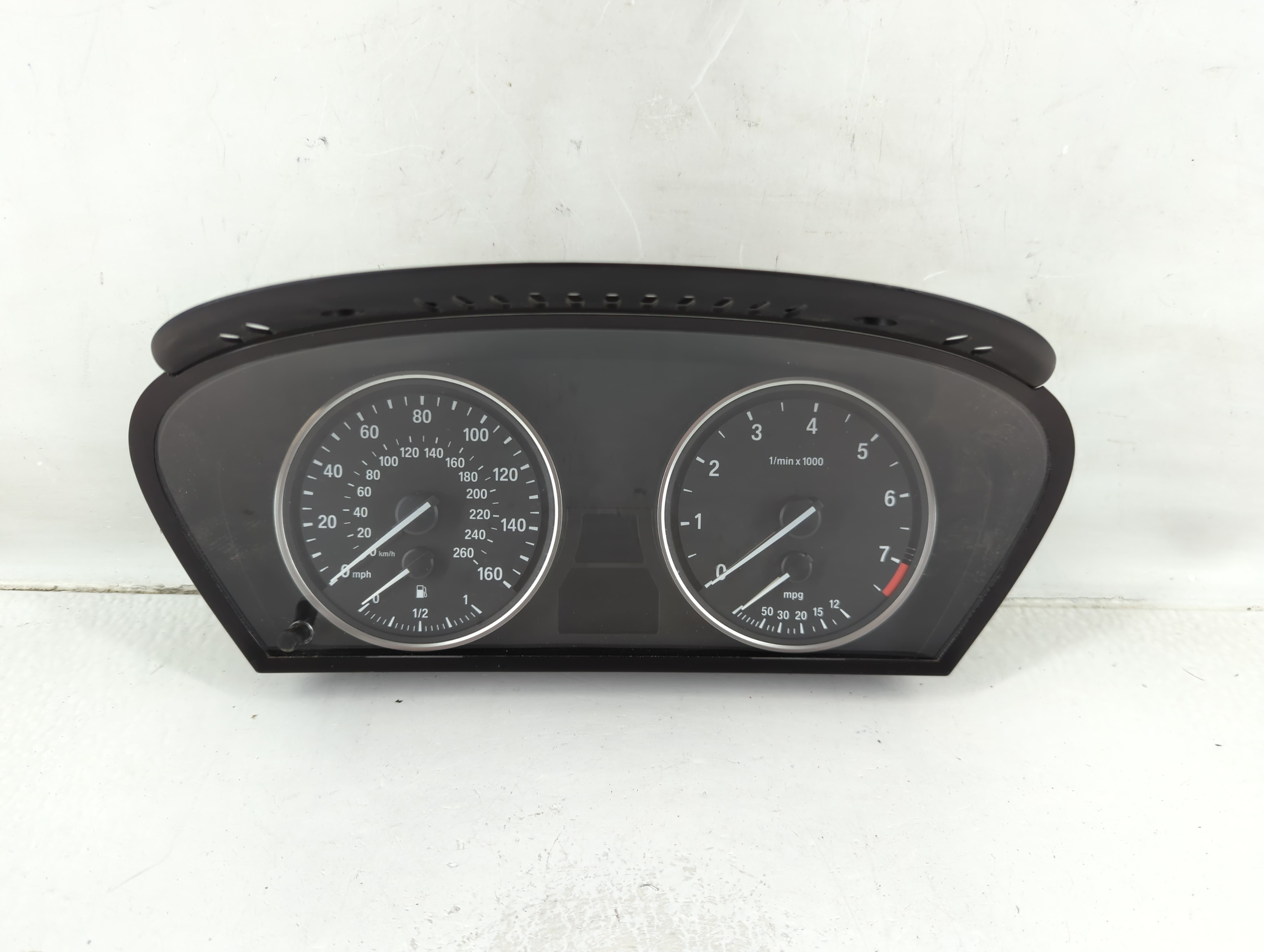 Picture of 2008-2010 Bmw 528i Speedometer Instrument Cluster Gauges 3211 9177259 1125951