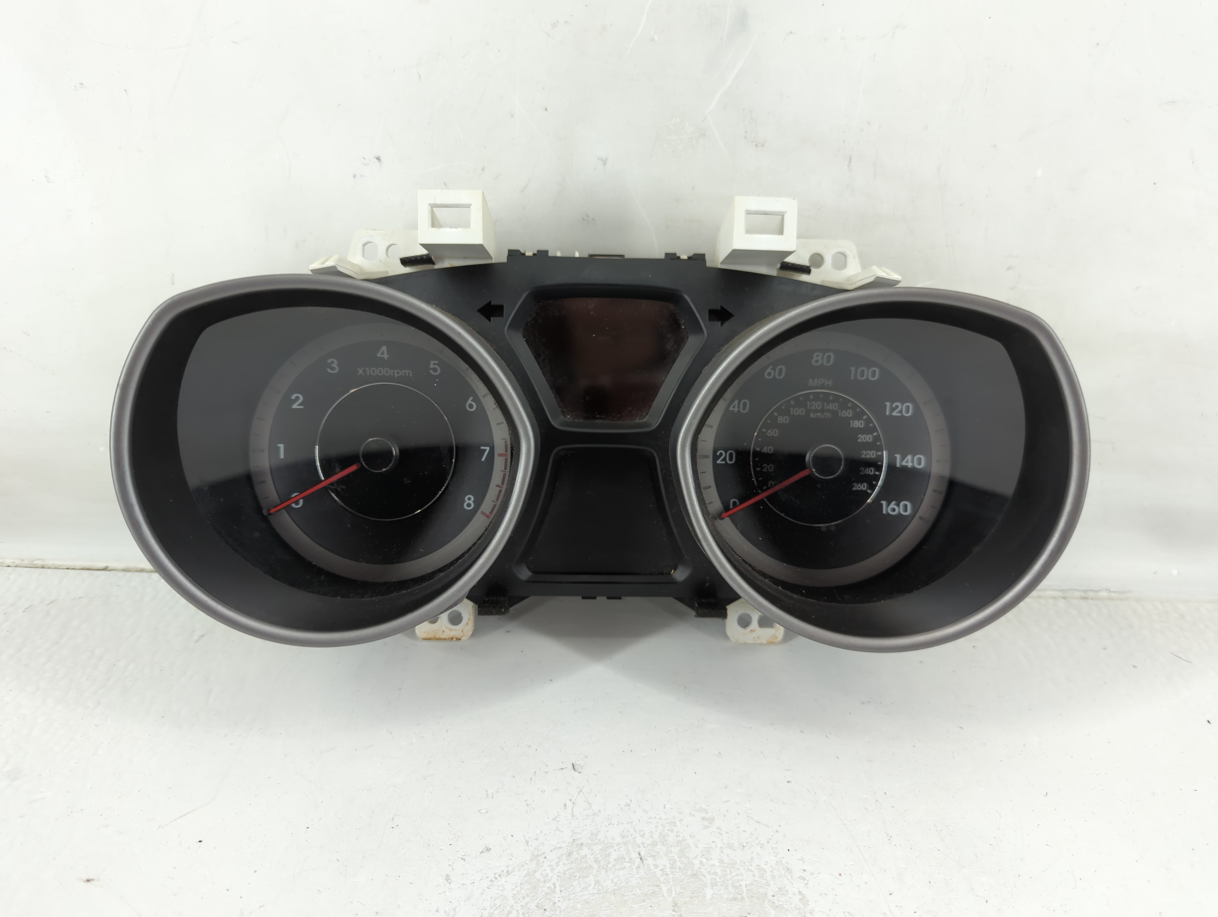 Picture of 2014-2016 Hyundai Elantra Speedometer Instrument Cluster Gauges 1125957