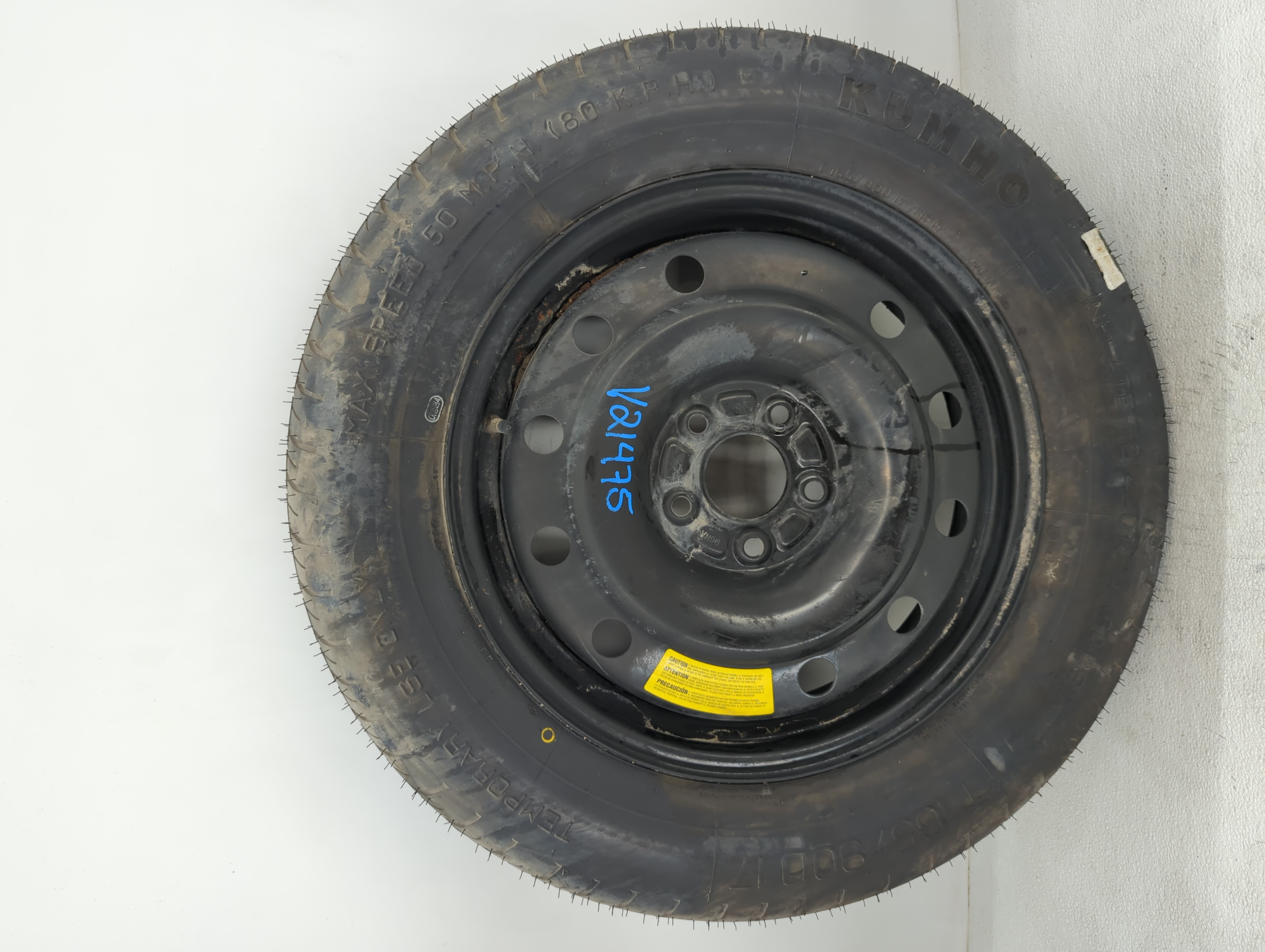 Picture of 2007-2020 Hyundai Santa Fe Spare Donut Tire Wheel Rim Oem 1126112