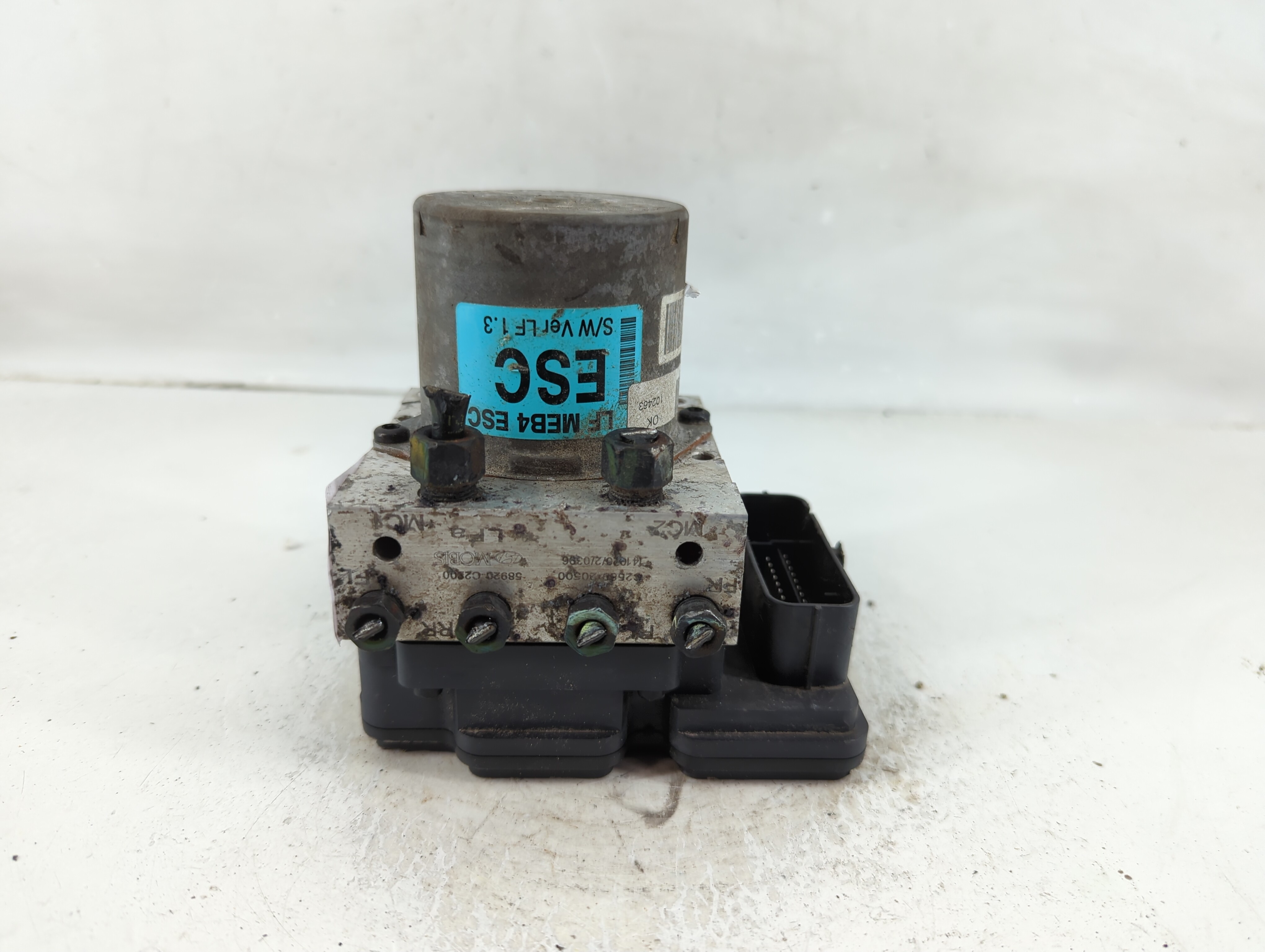 Picture of 2016-2017 Hyundai Sonata Abs Pump Control Module 1126406