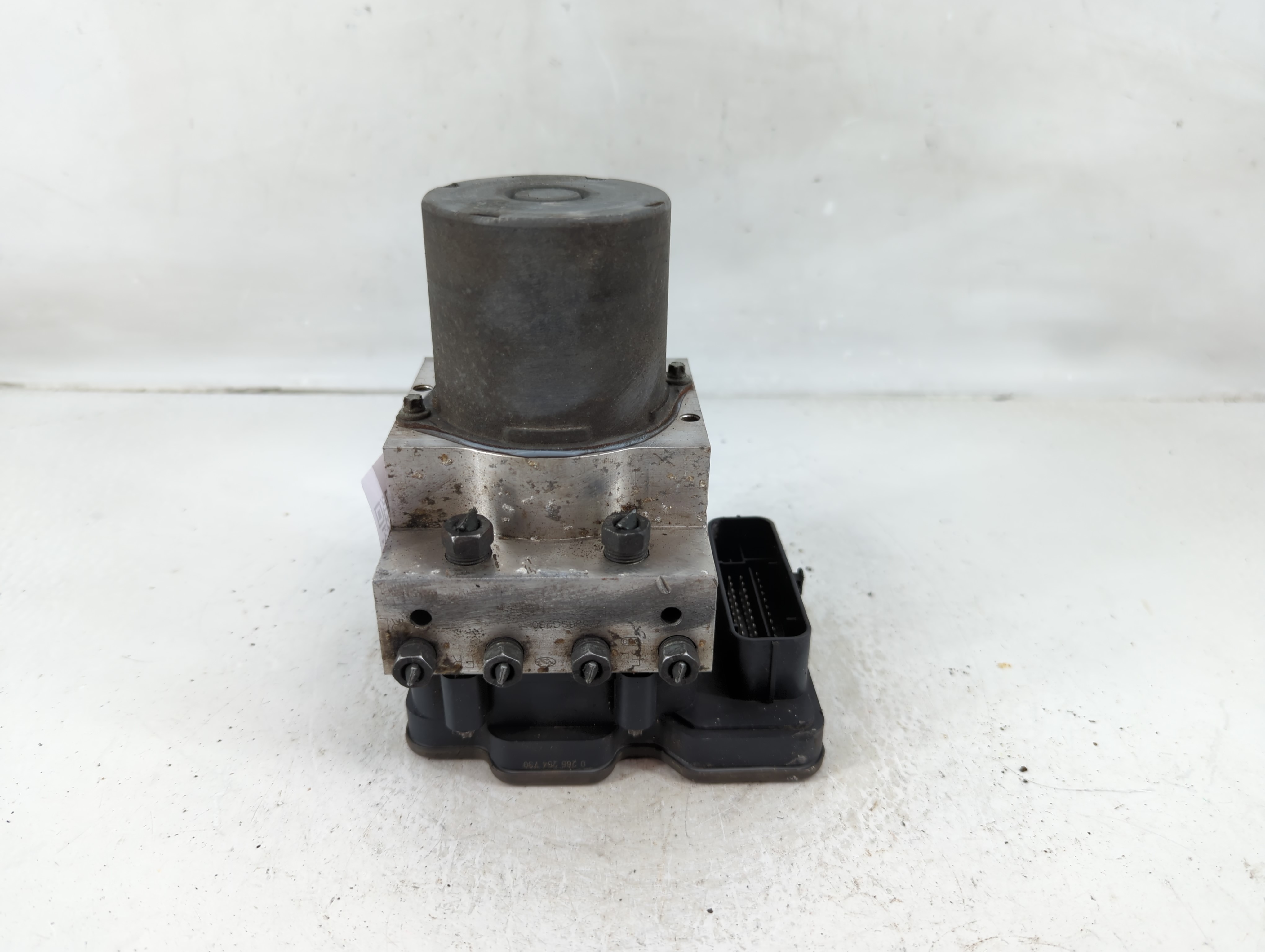 Picture of 2017-2017 Subaru Forester Abs Pump Control Module 1126873