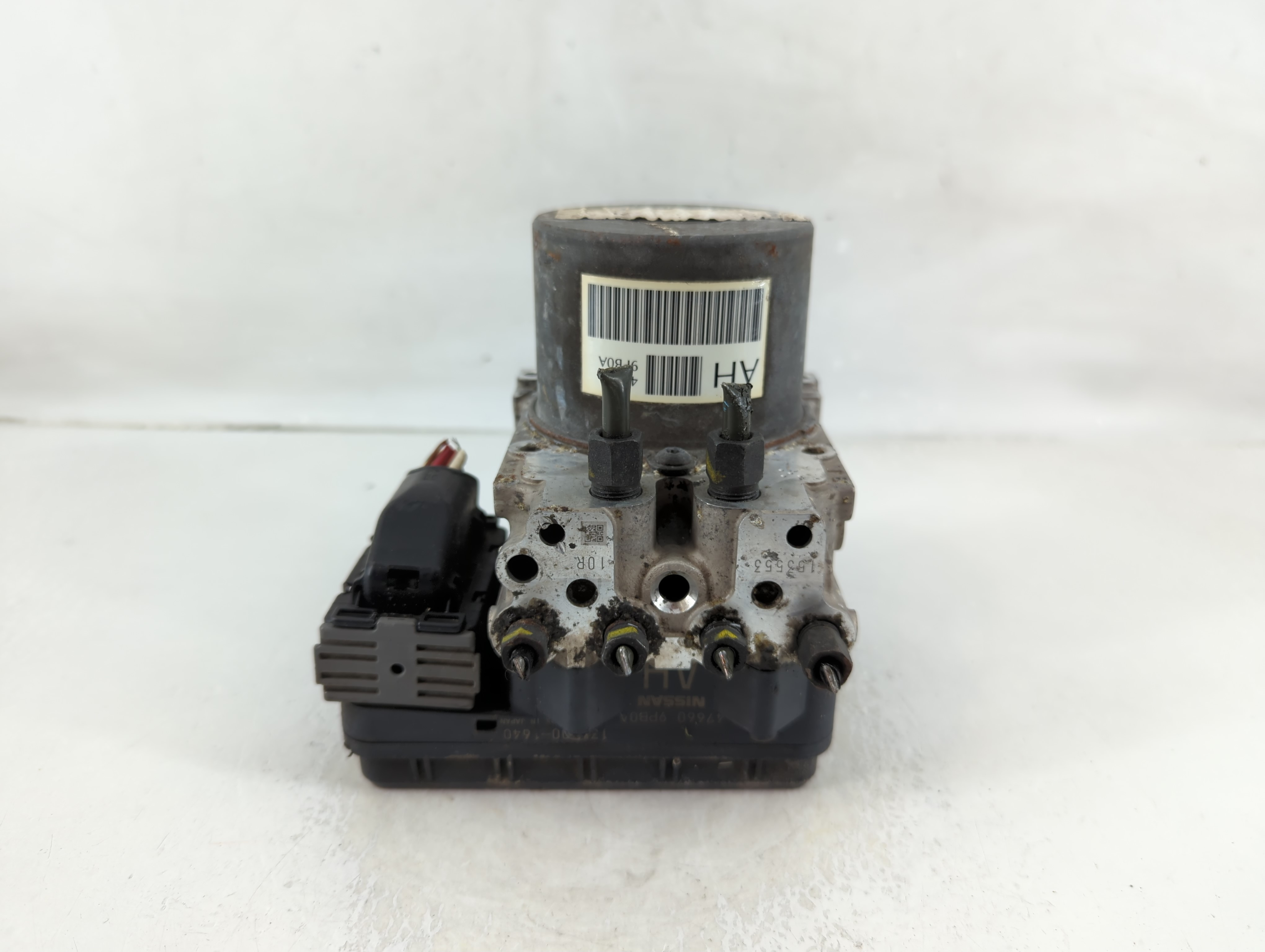 Picture of 2015-2015 Nissan Pathfinder Abs Pump Control Module 1126875
