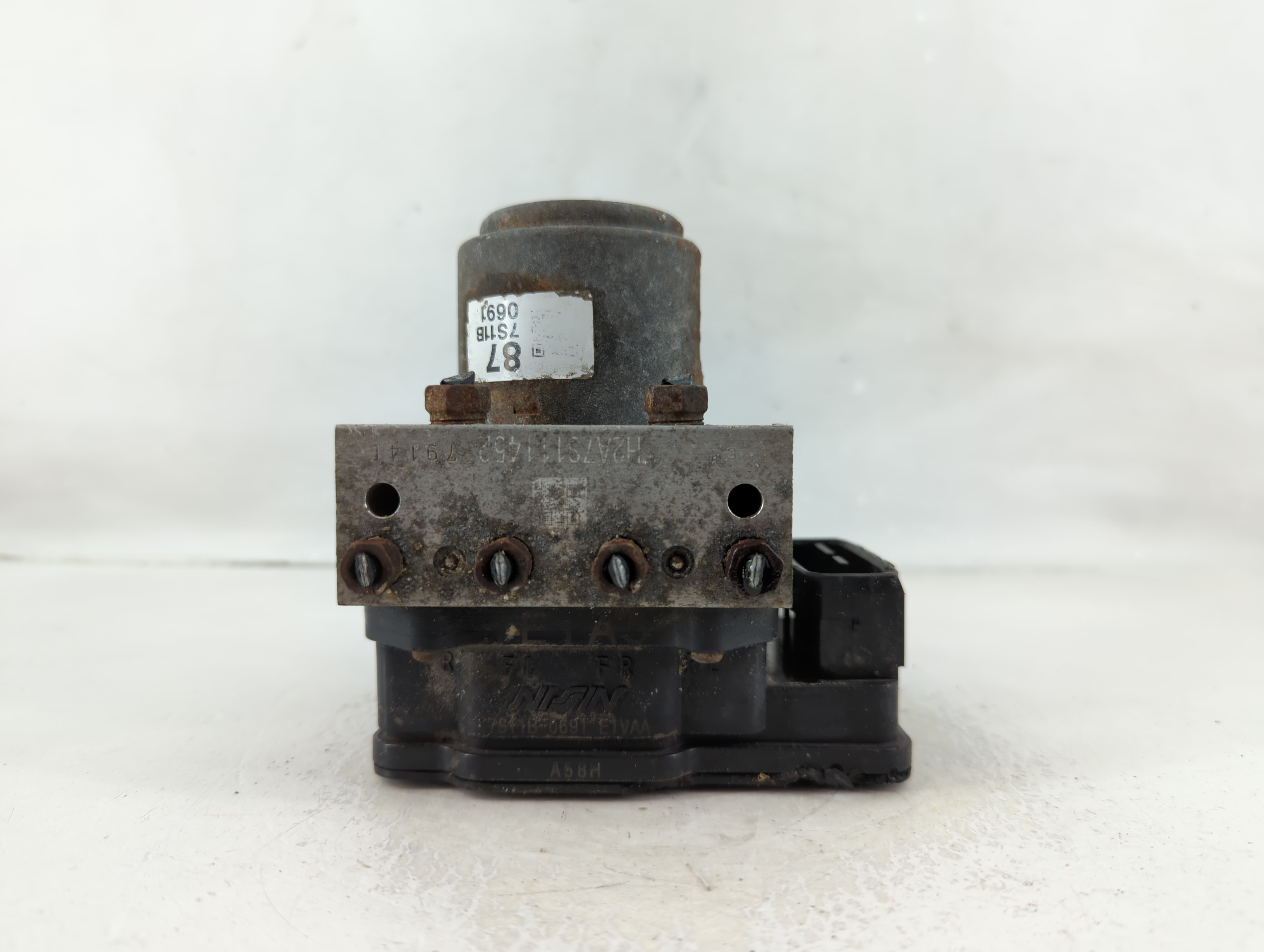 Picture of 2008-2010 Honda Accord Abs Pump Control Module 1126880