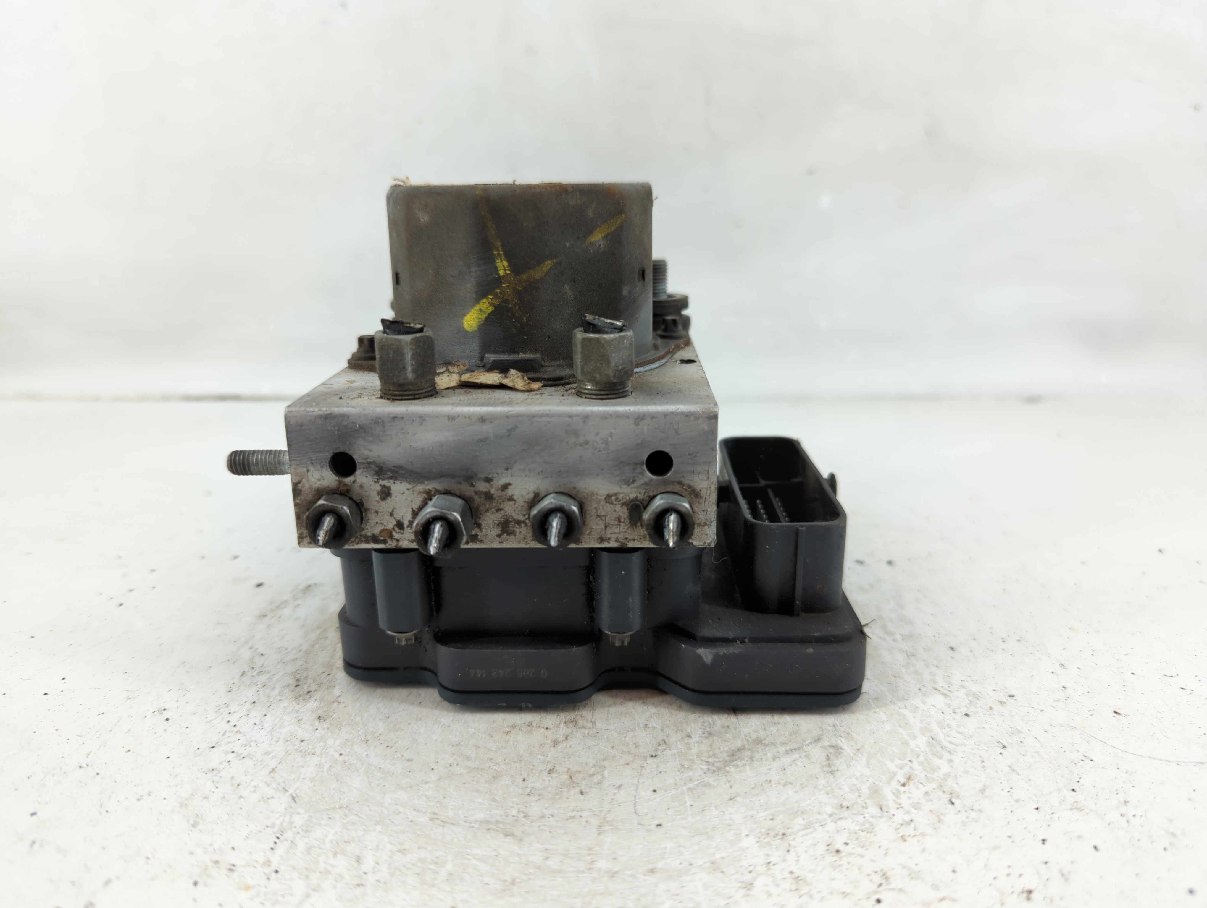 Picture of 2017-2017 Nissan Rogue Abs Pump Control Module 1126888
