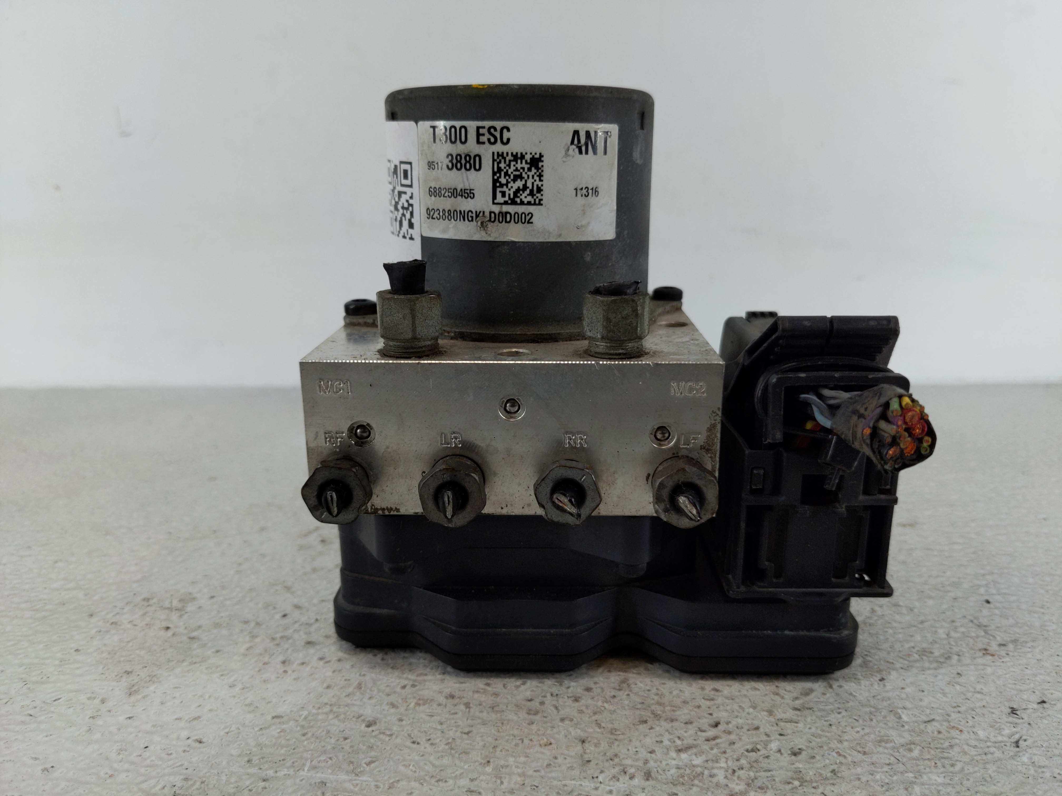 2012-2013 Chevrolet Sonic Abs Pump Control Module 1126957 - Oemusedautoparts1.com