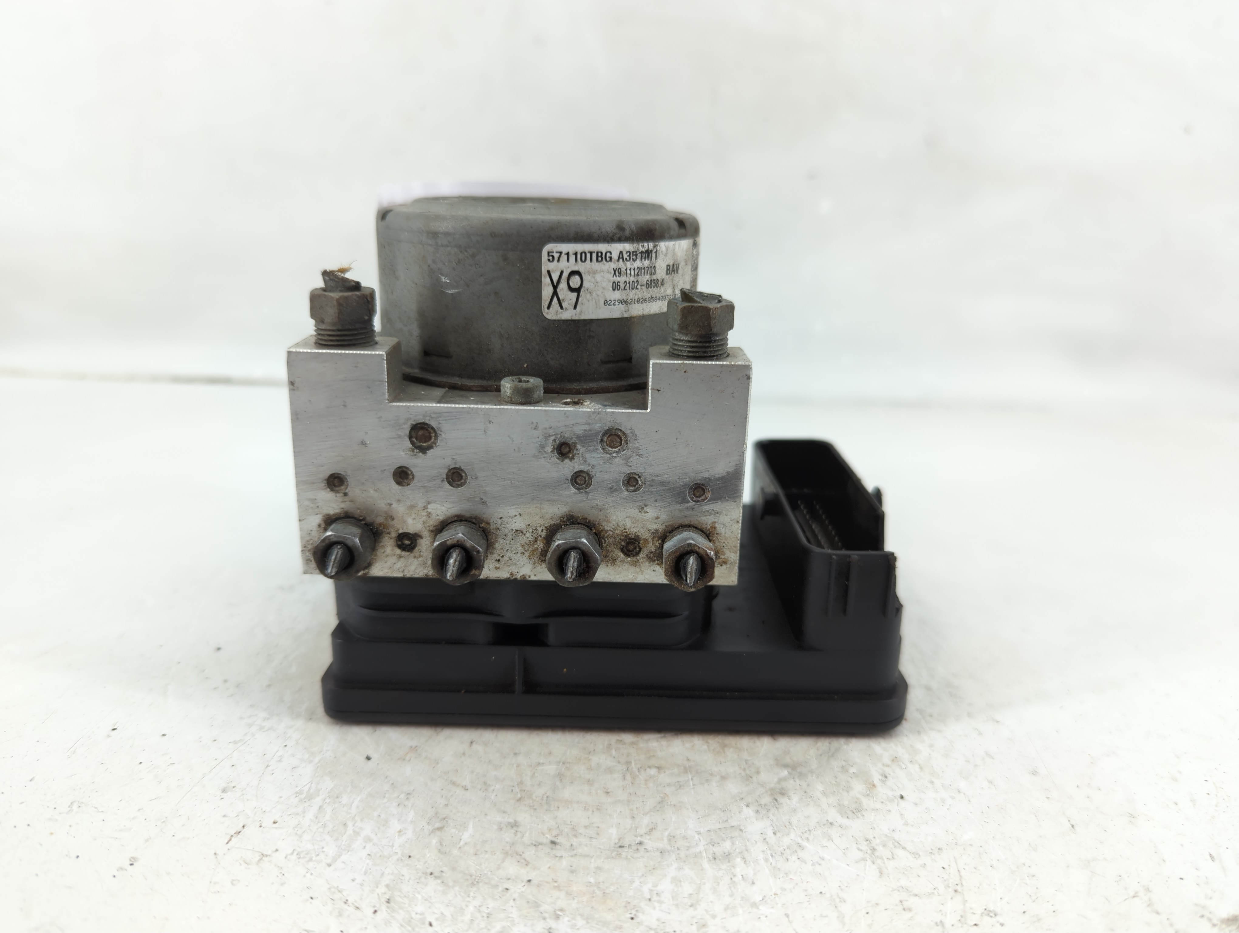 Picture of 2021-2021 Honda Civic Abs Pump Control Module 1127035