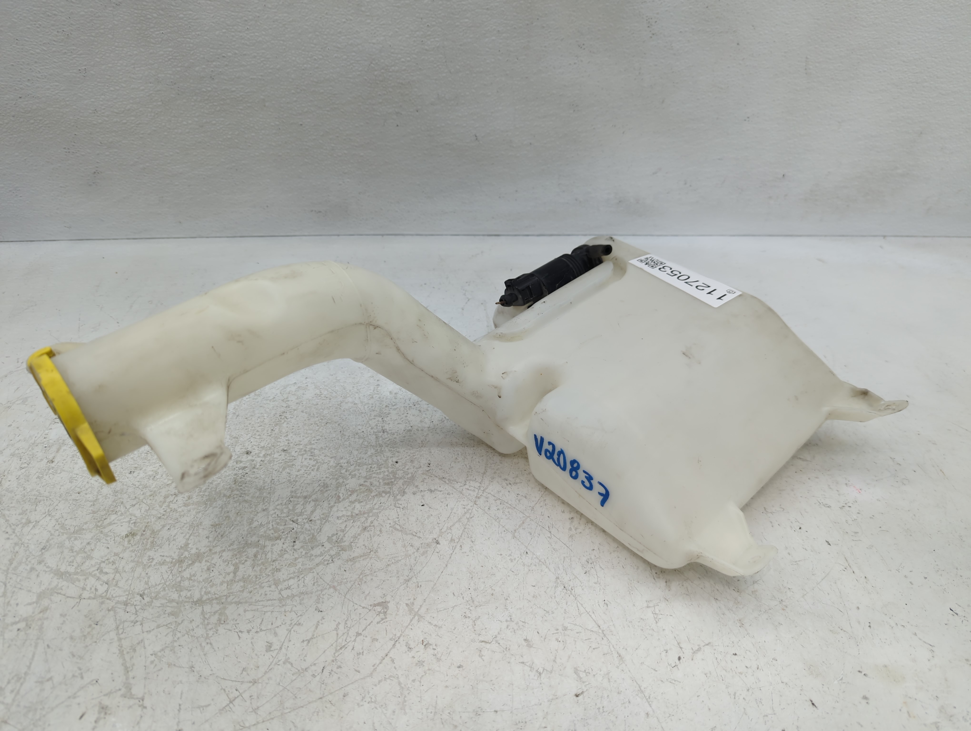 Picture of 2011-2014 Dodge Avenger Windshield Washer Fluid Reservoir Bottle Oem 1127053