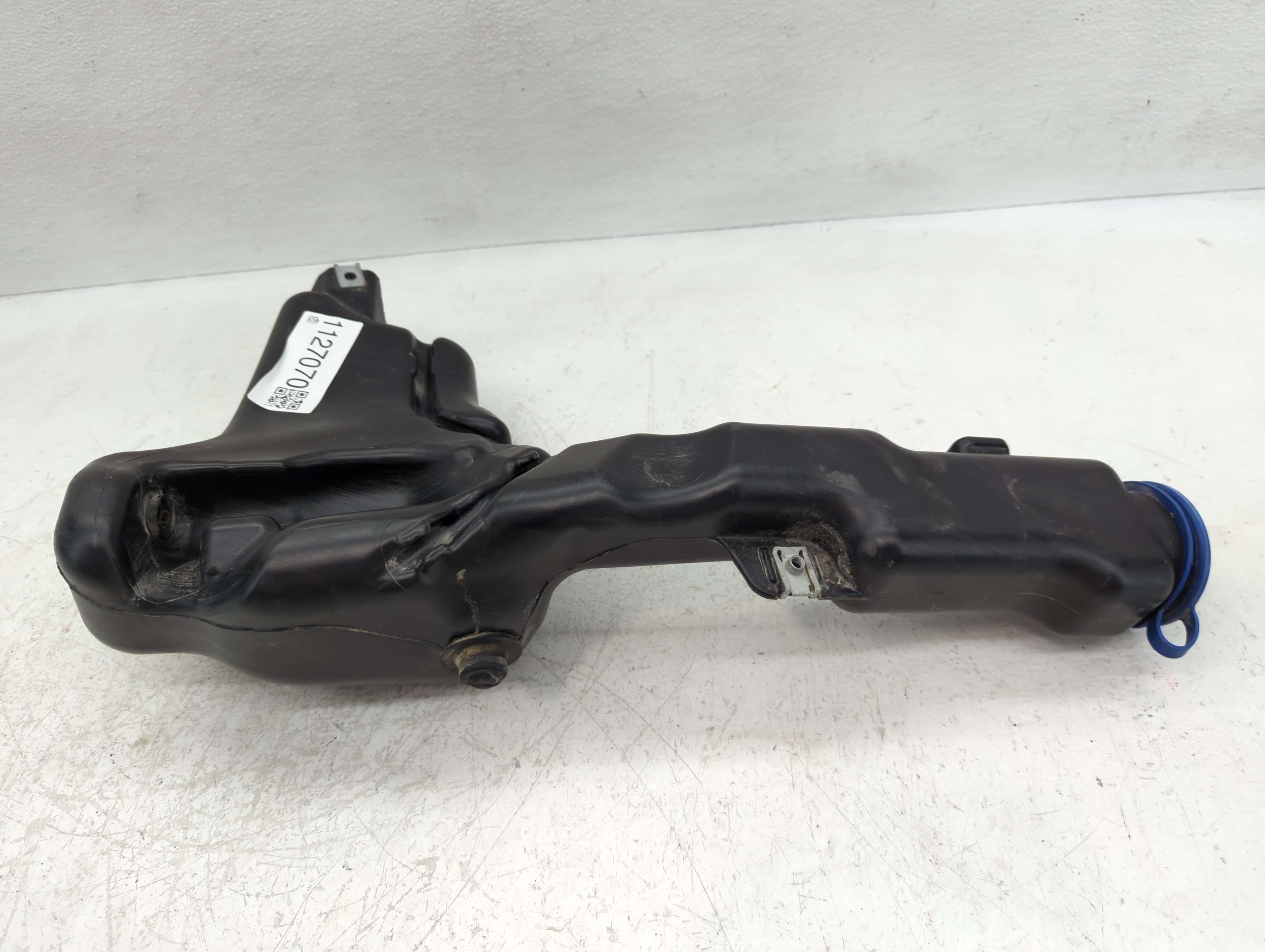 Picture of 2010 Mercedes-benz E350 Windshield Washer Fluid Reservoir Bottle Oem 1127070
