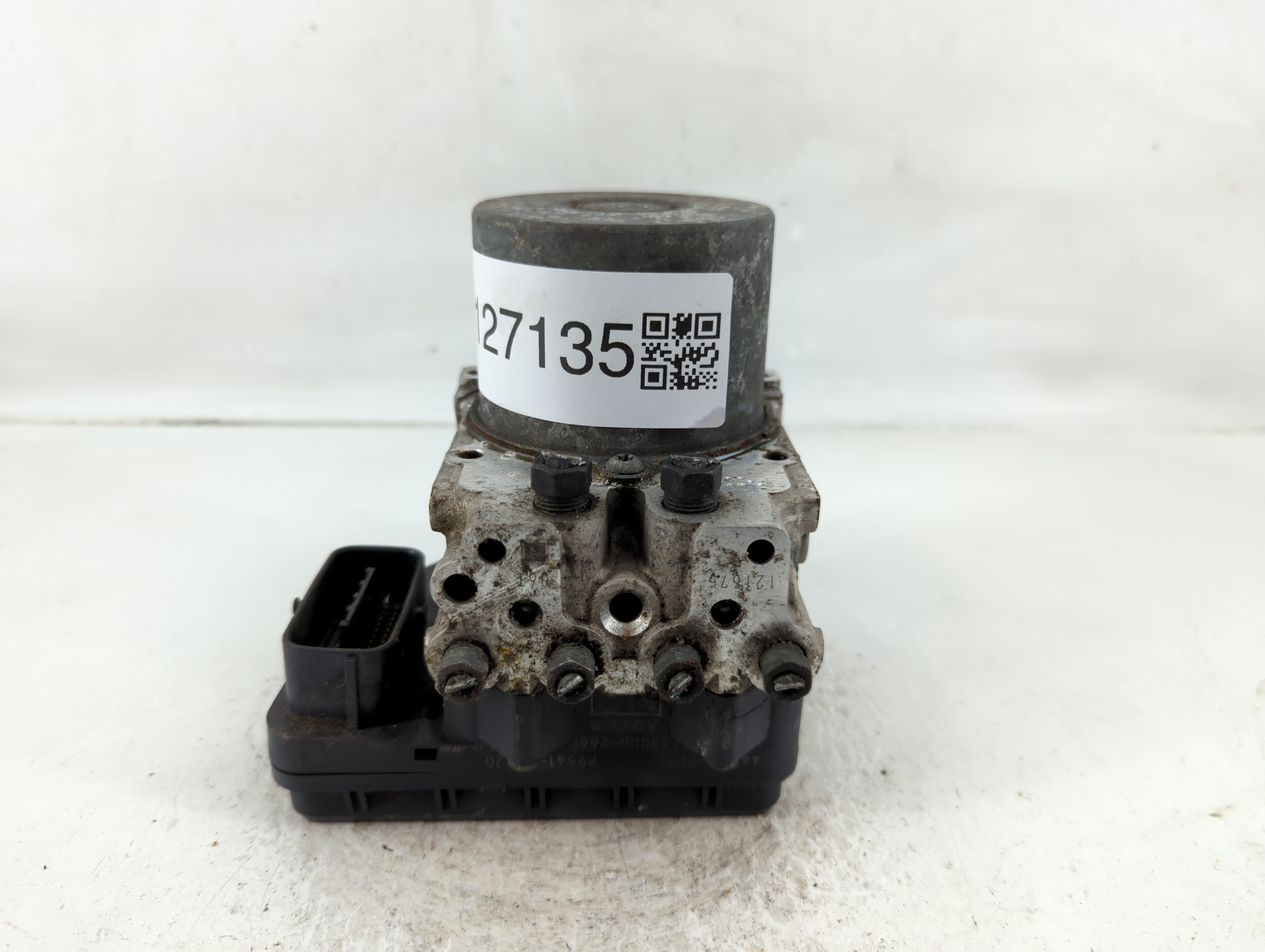 Picture of 2014-2016 Toyota Highlander Abs Pump Control Module 1127135