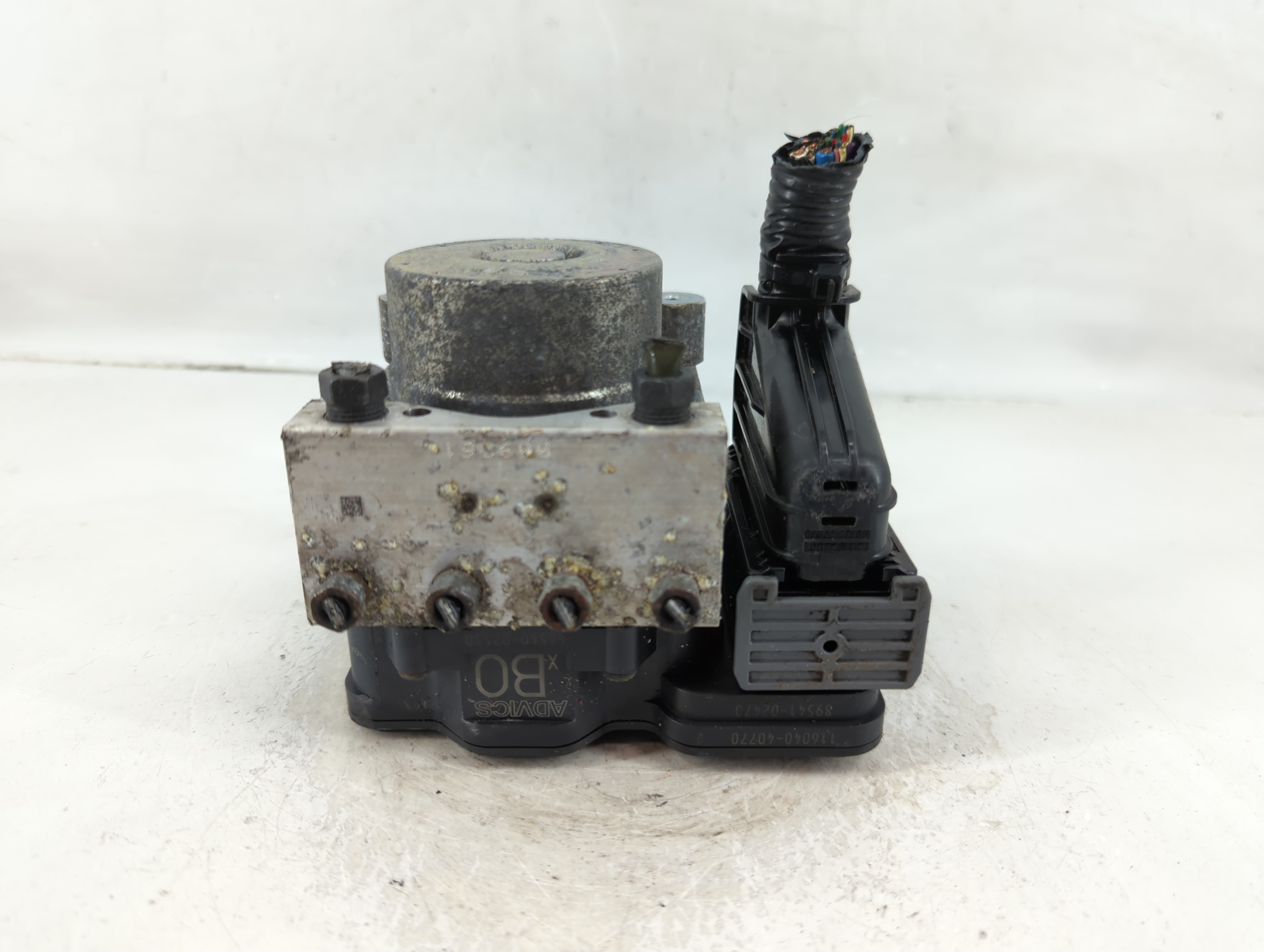 Picture of 2017-2017 Toyota Corolla Abs Pump Control Module 1127172