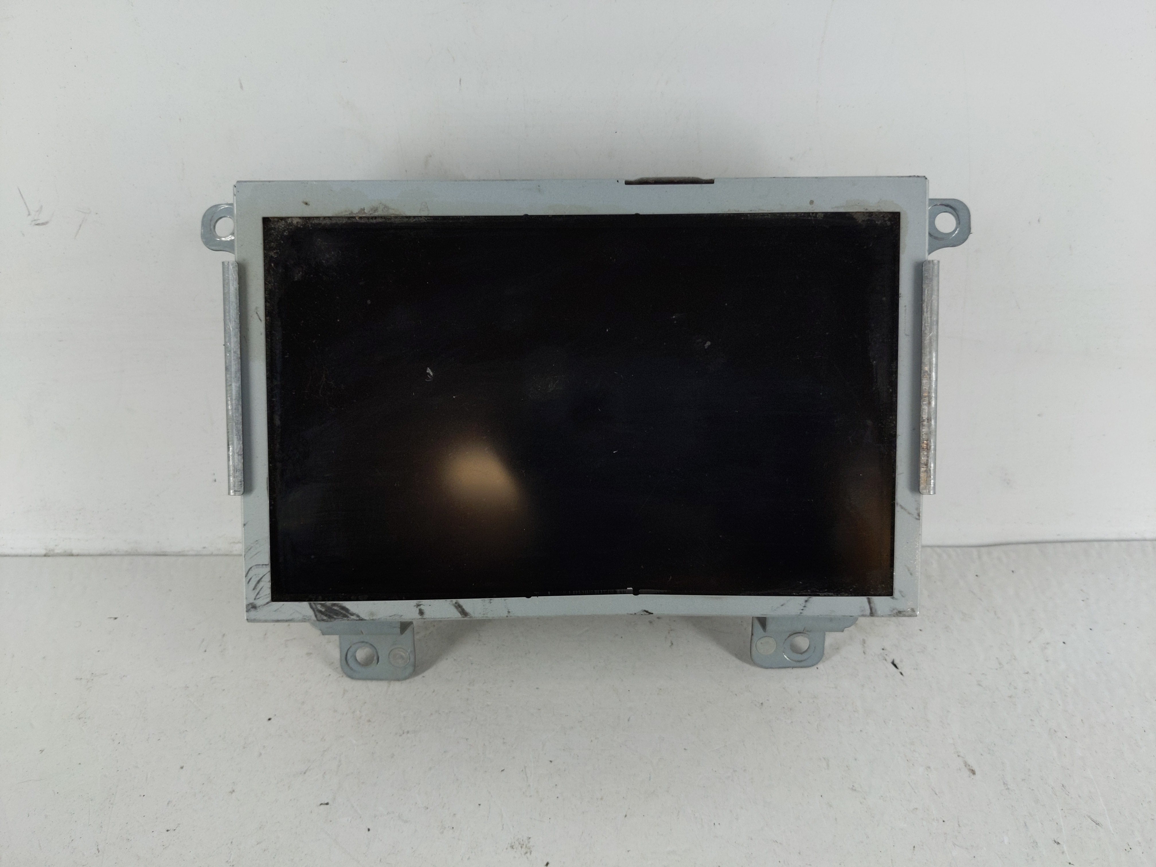 2013-2016 Ford Taurus Am Fm Cd Player Radio Receiver 1127211 - Oemusedautoparts1.com