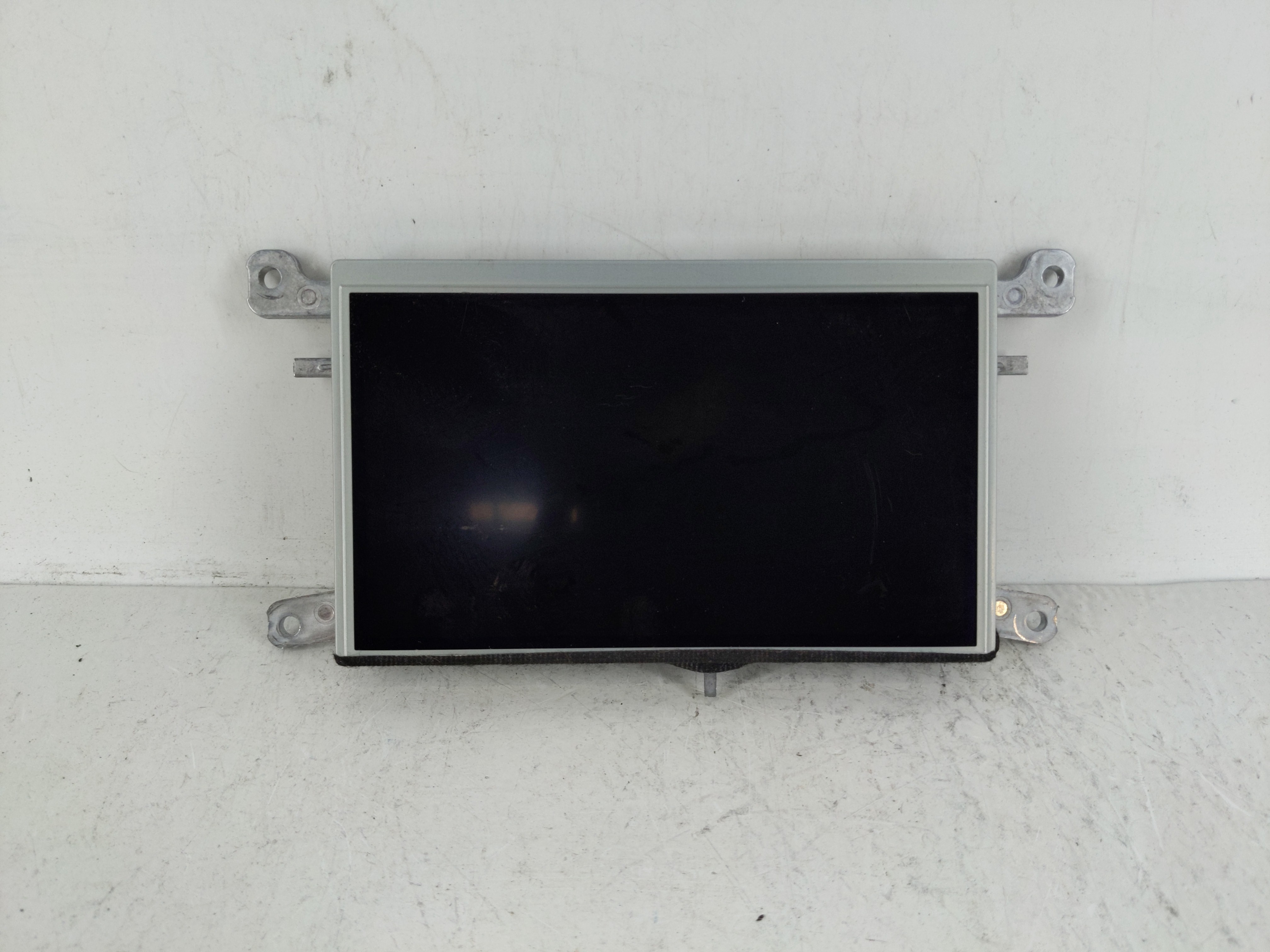 Picture of 2013-2016 Audi A4 Information Display Screen 1127252