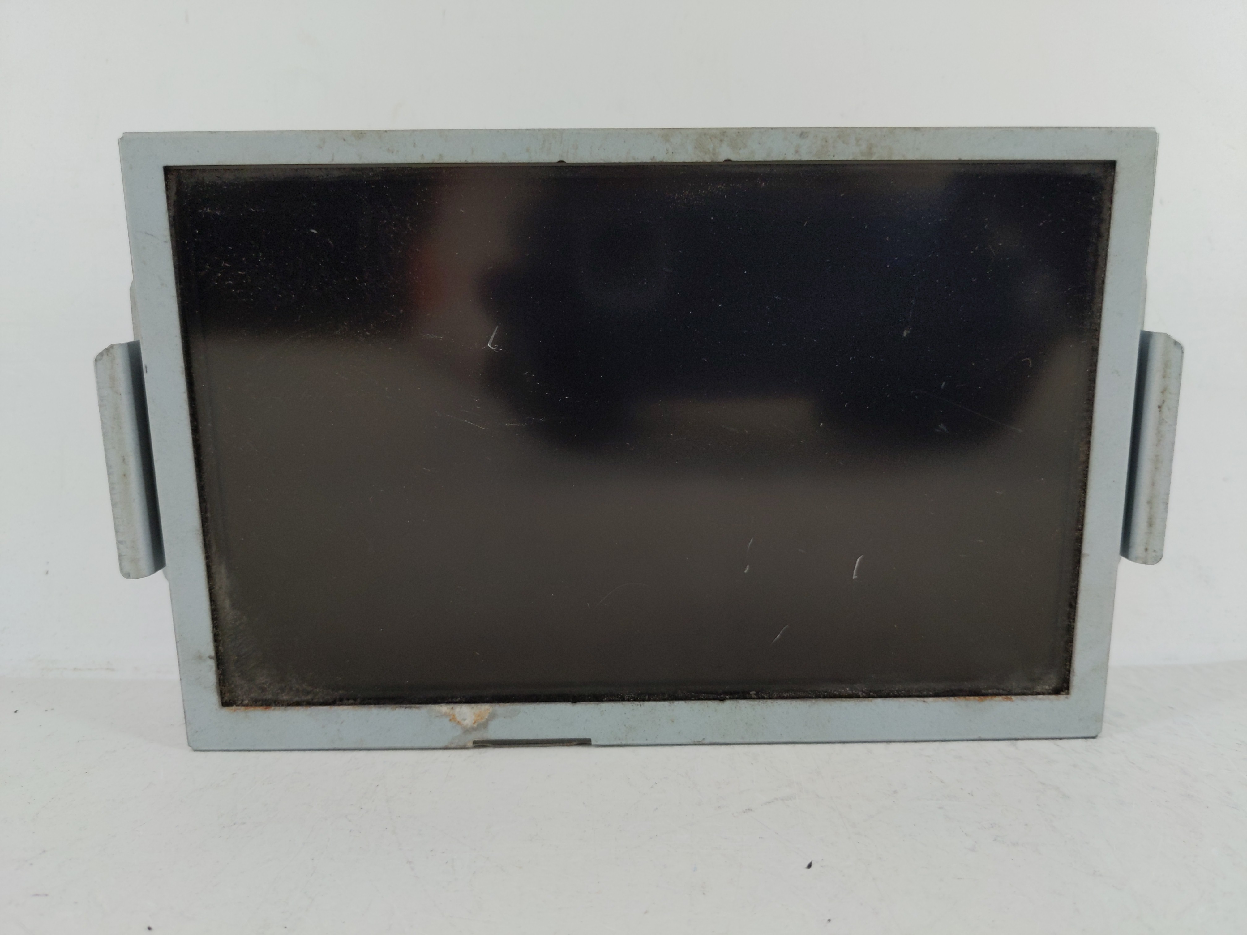 2011-2013 Ford Explorer Information Display Screen 1127255 - Oemusedautoparts1.com