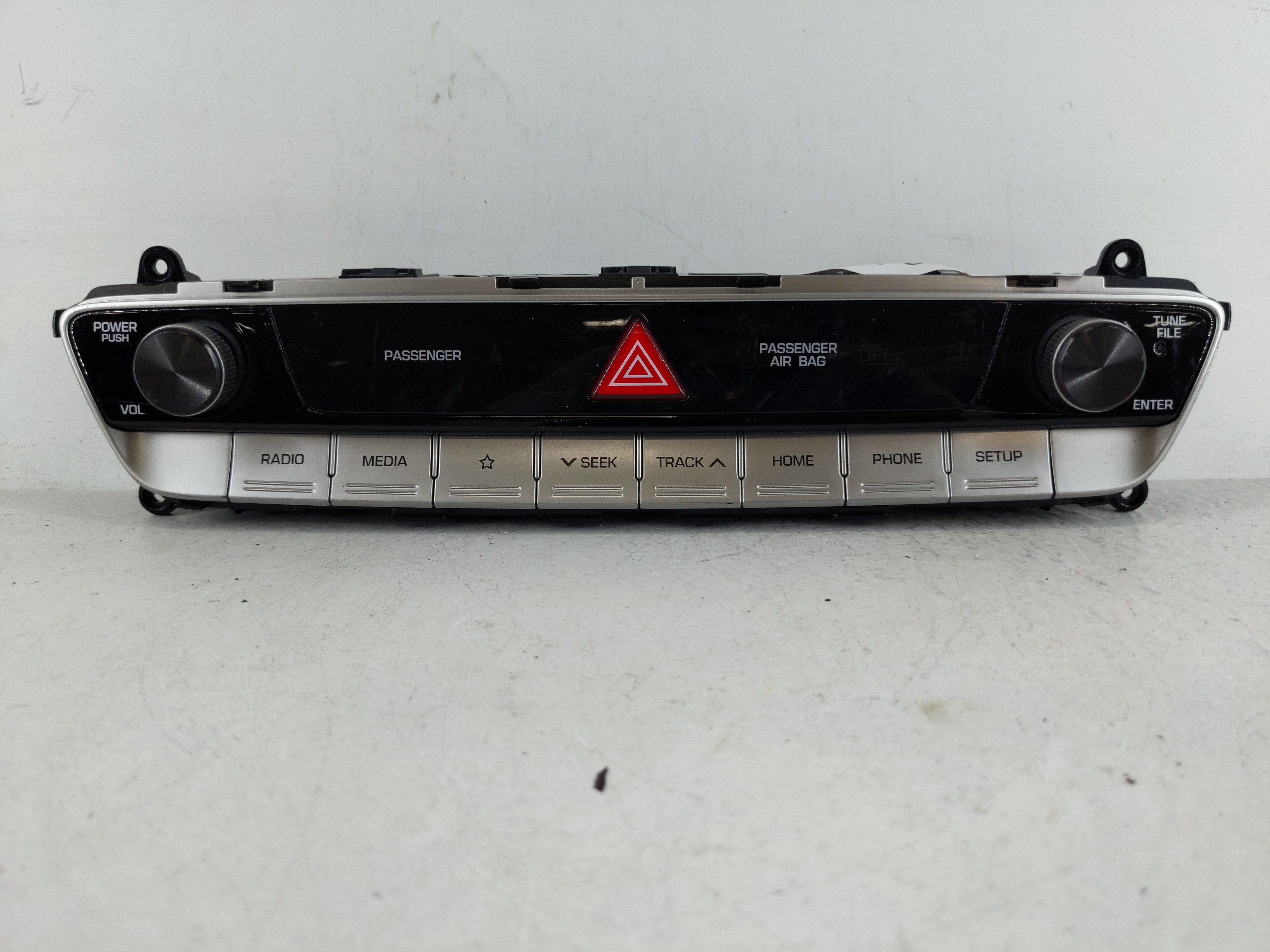 Picture of Hyundai Sonata Am Fm Cd Player Radio Receiver 1127313