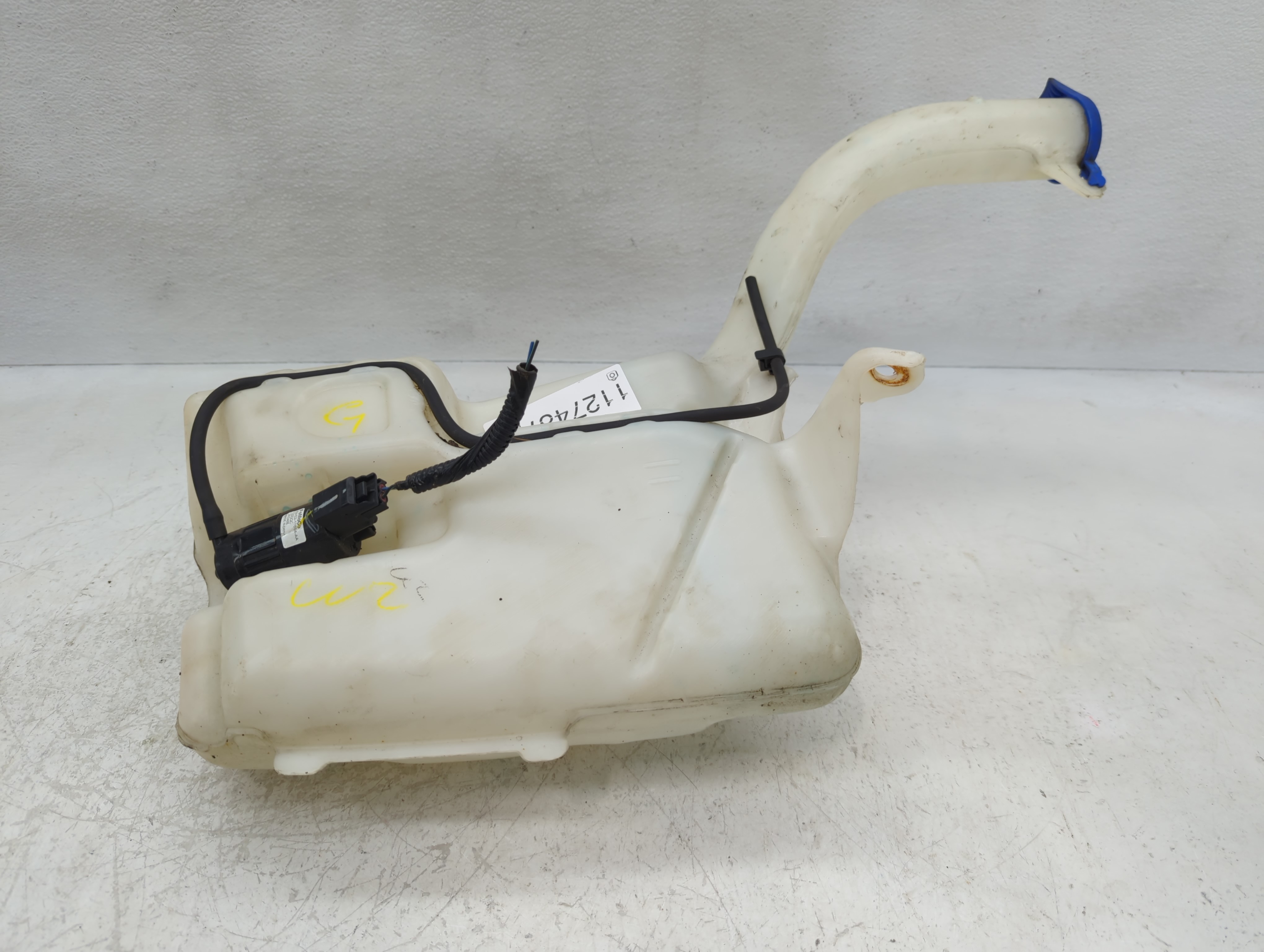 2013-2014 Ford Fusion Windshield Washer Fluid Reservoir Bottle Oem 1127487 - Oemusedautoparts1.com