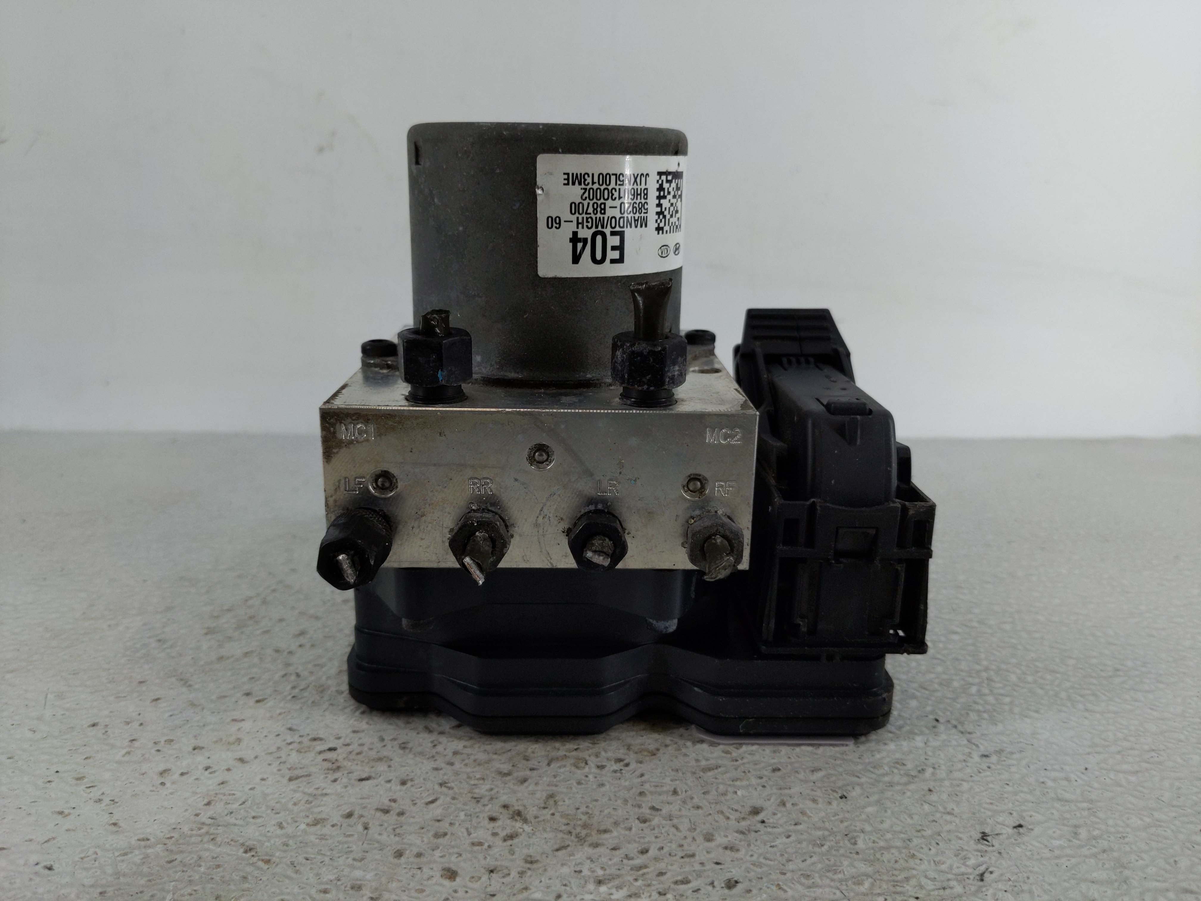 Picture of 2014-2016 Hyundai Santa Fe Abs Pump Control Module 1127566