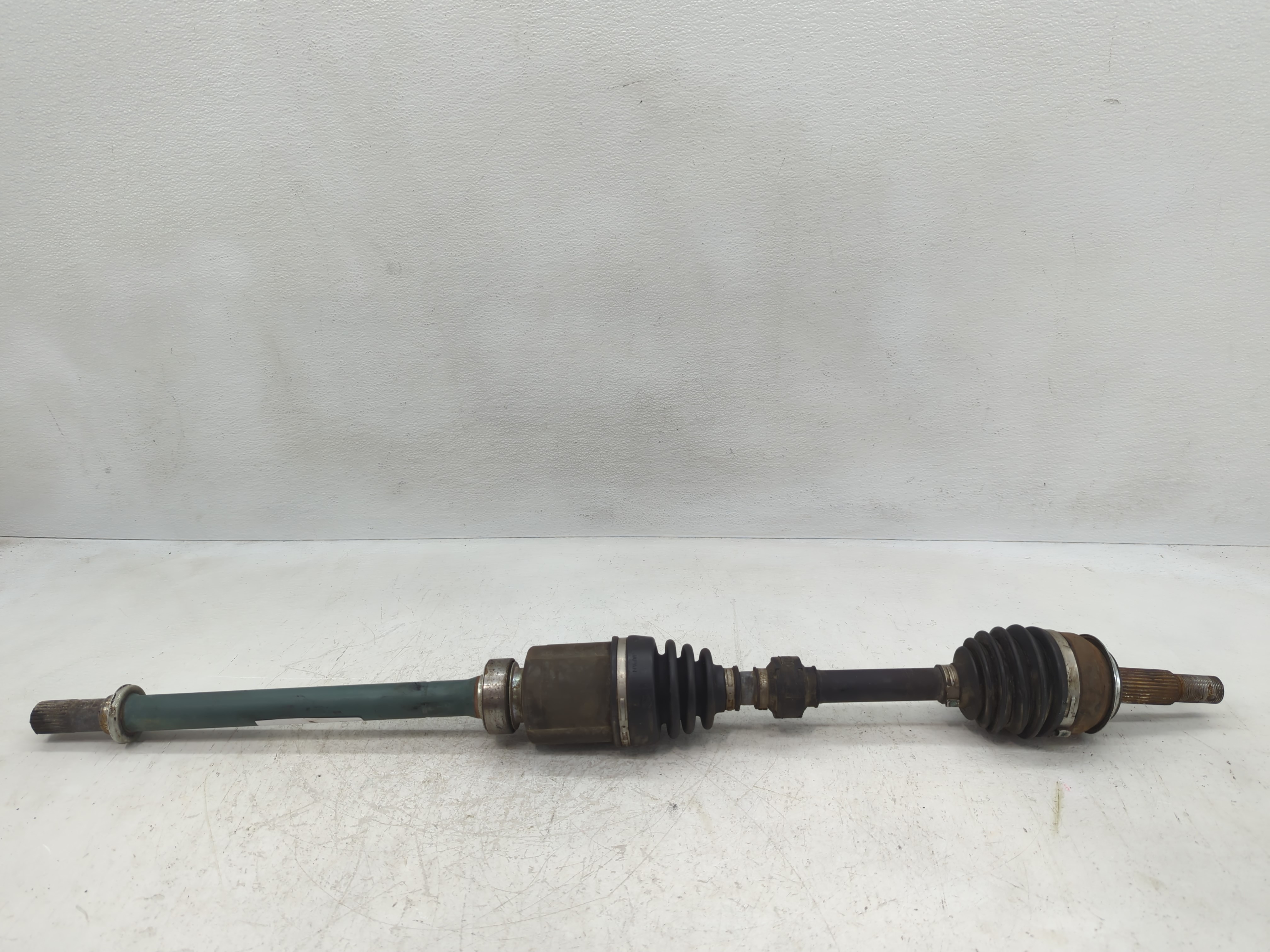Picture of 2017-2019 Nissan Rogue Axle Shaft Front Driver Cv C/v 1127581