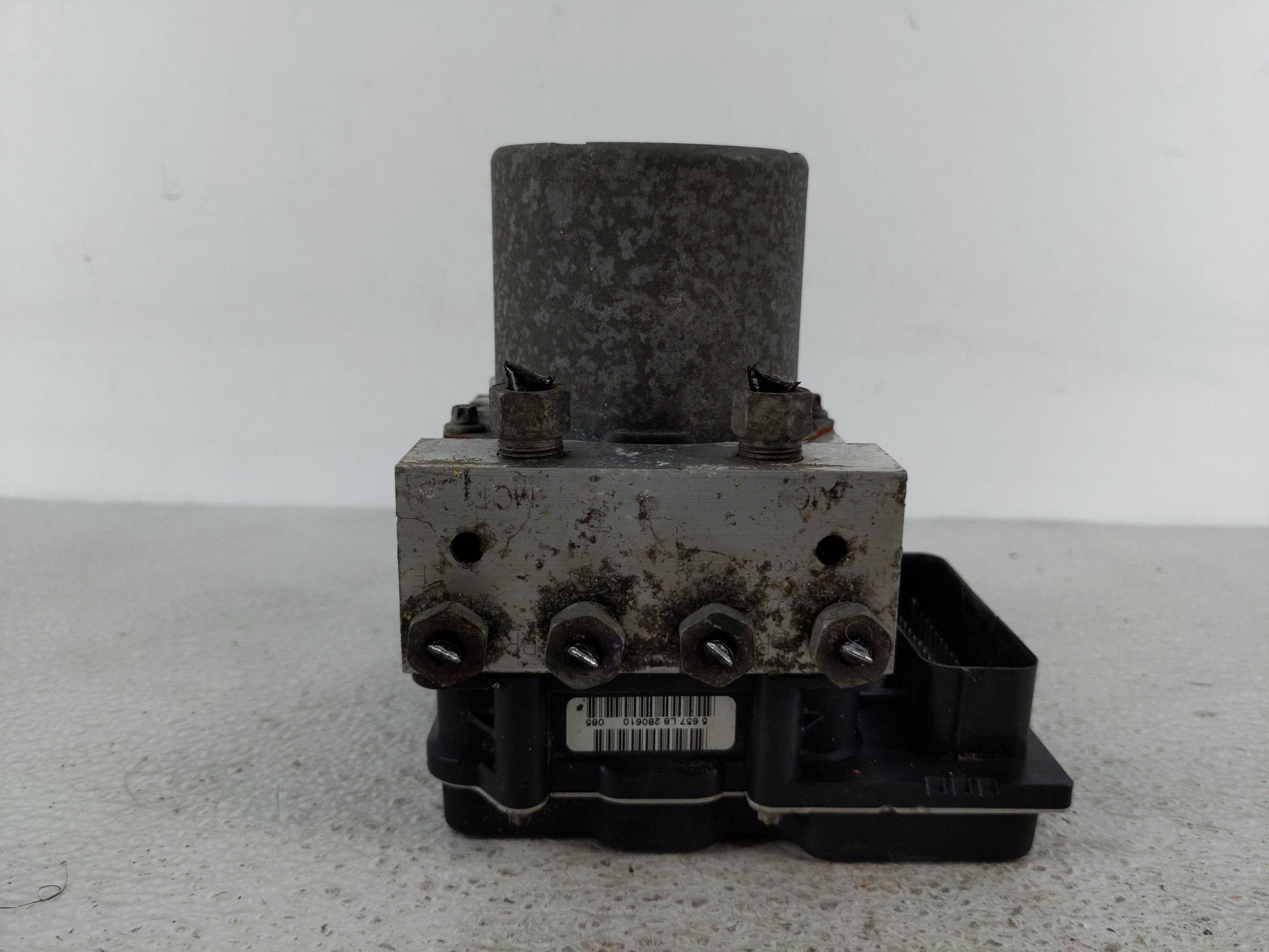 Chevrolet Traverse Abs Pump Control Module 1127598 - Oemusedautoparts1.com
