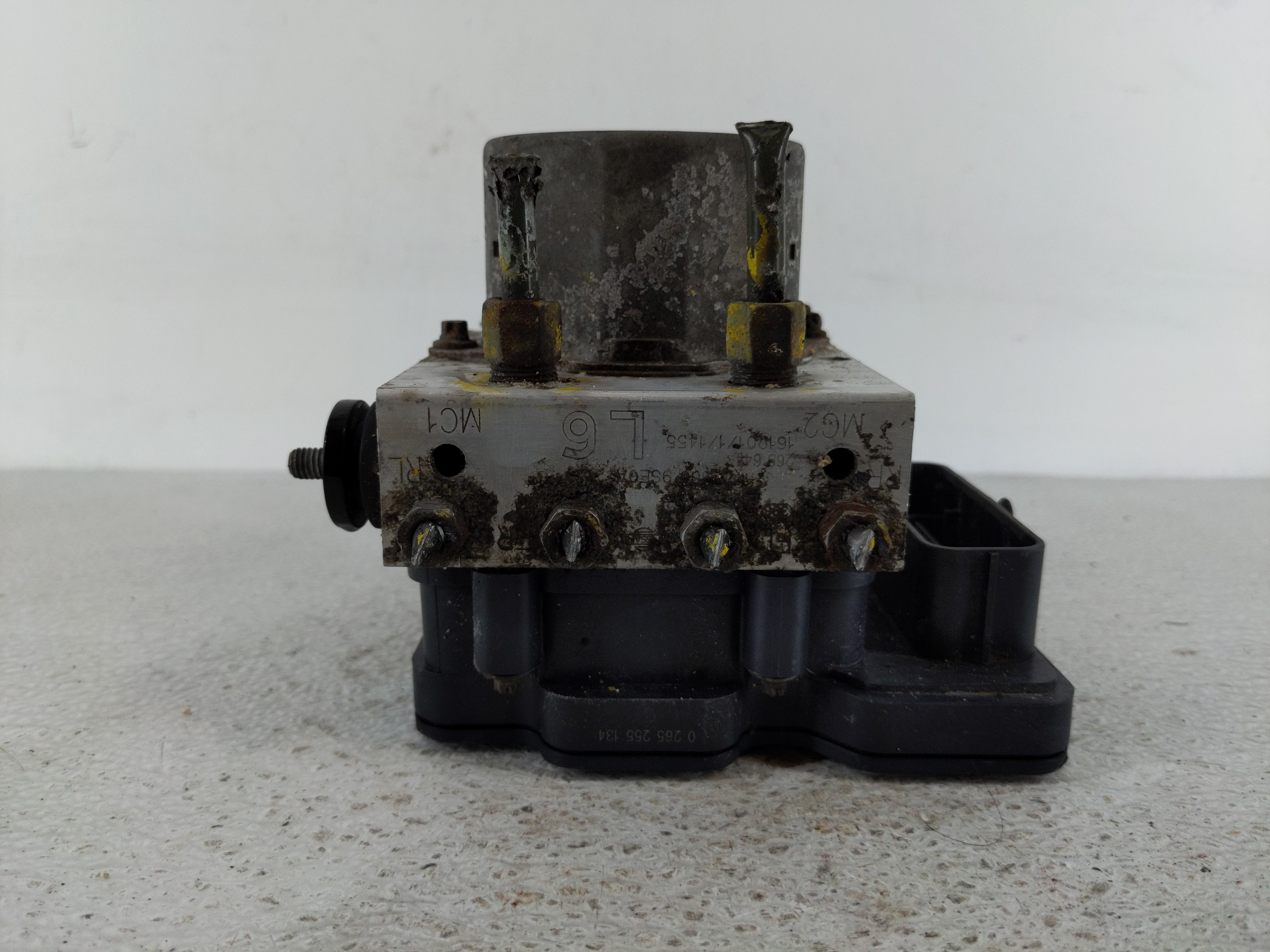 2017 Nissan Nv200 Abs Pump Control Module 1127600 - Oemusedautoparts1.com