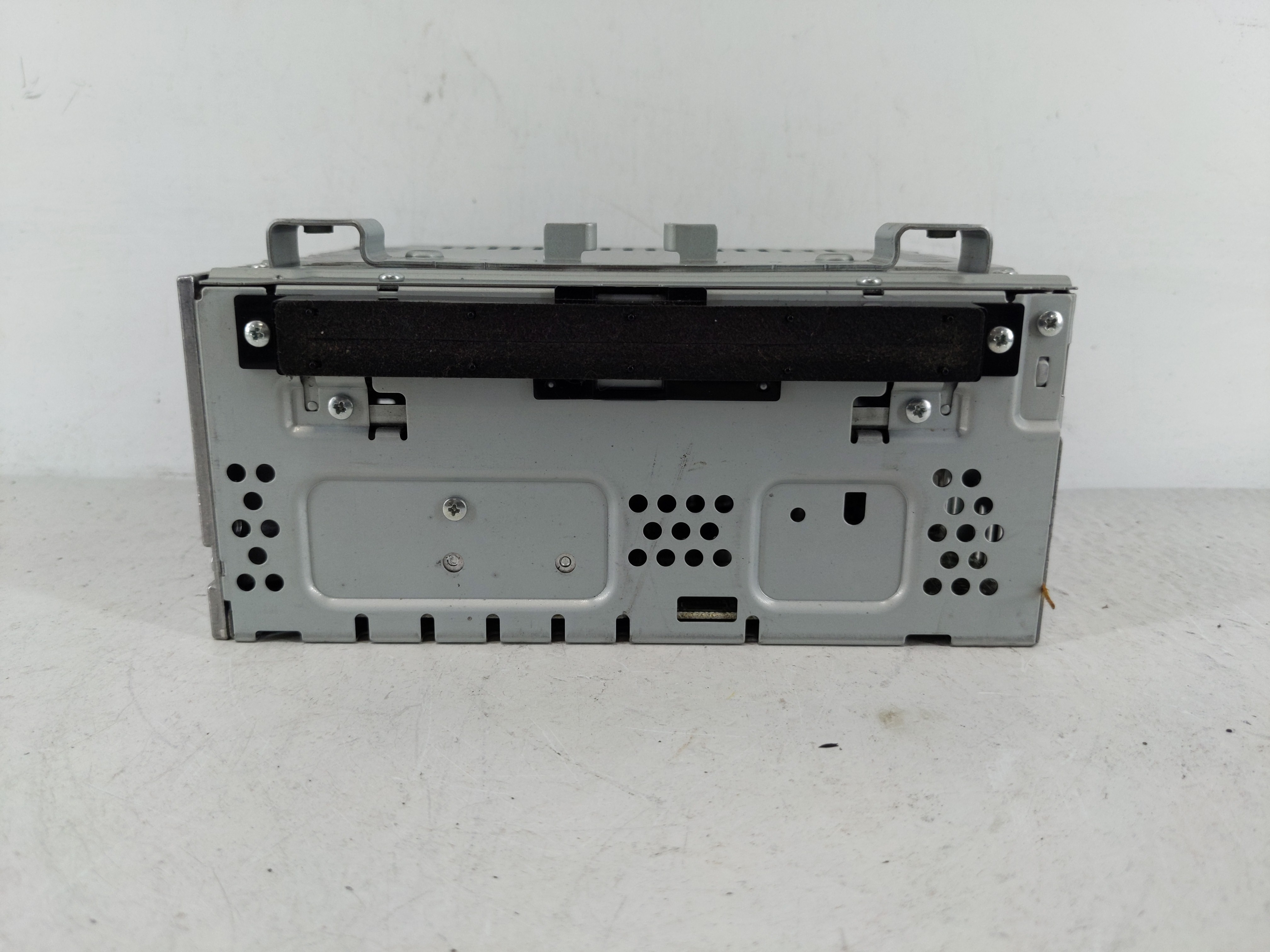Picture of 2013-2015 Ford Escape Am Fm Cd Player Radio Receiver 1127608
