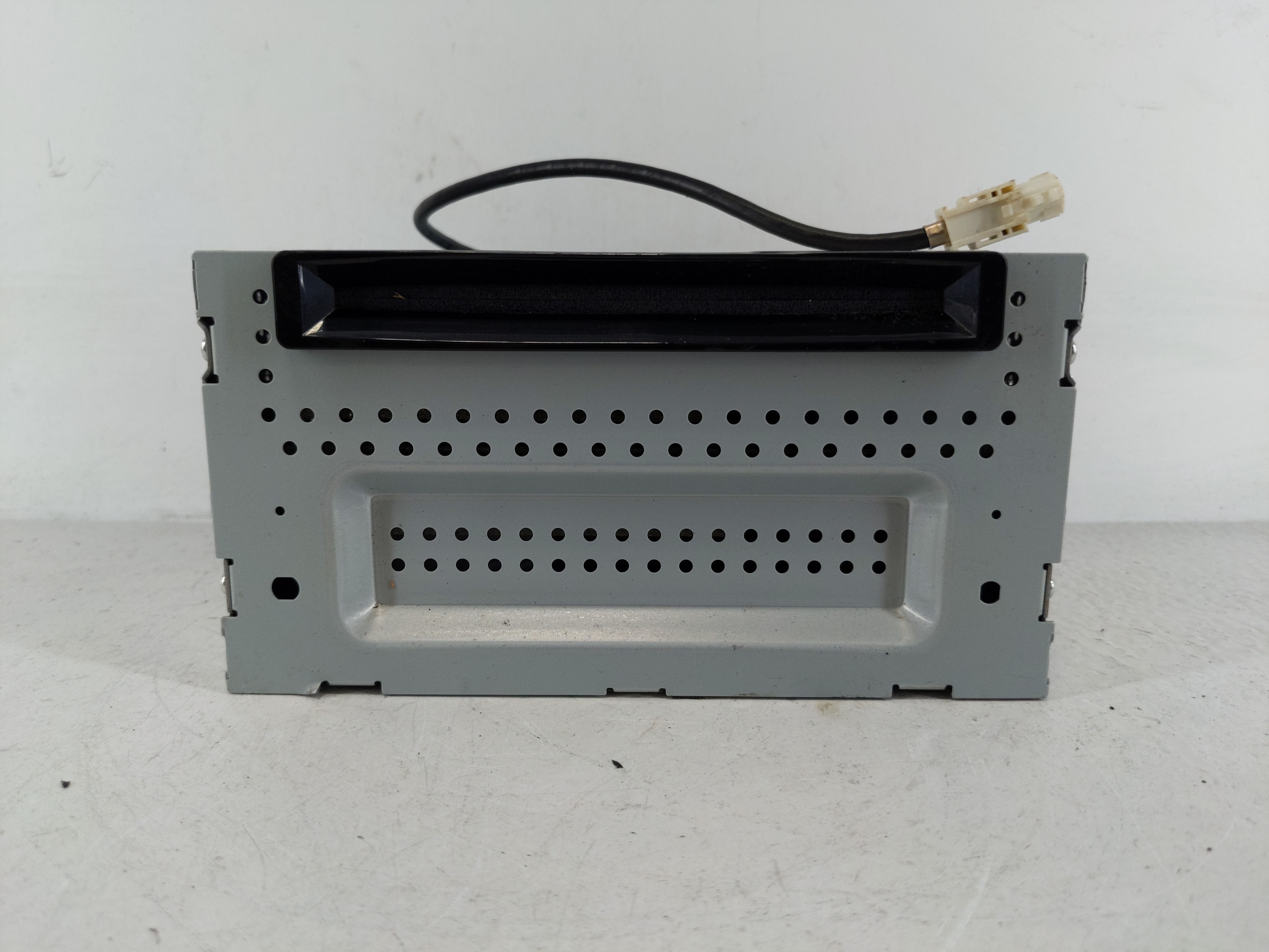 2012-2012 Ford Fusion Am Fm Cd Player Radio Receiver 1127609 - Oemusedautoparts1.com