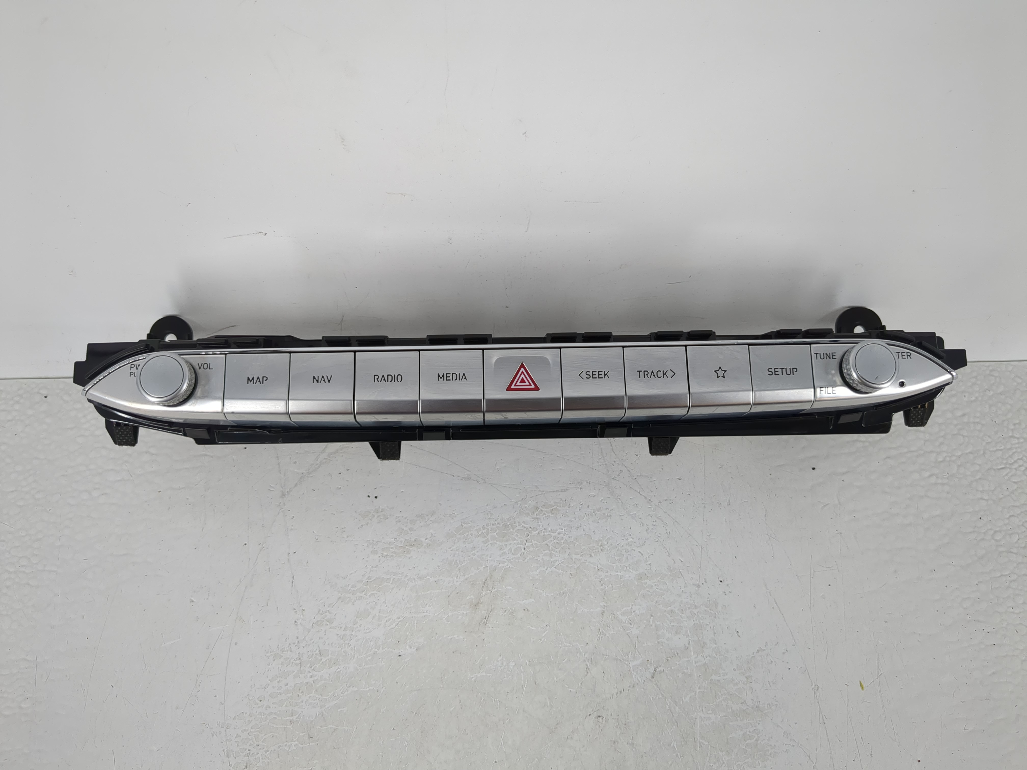 Picture of 2020-2022 Hyundai Palisade Am Fm Cd Player Radio Receiver 1127643