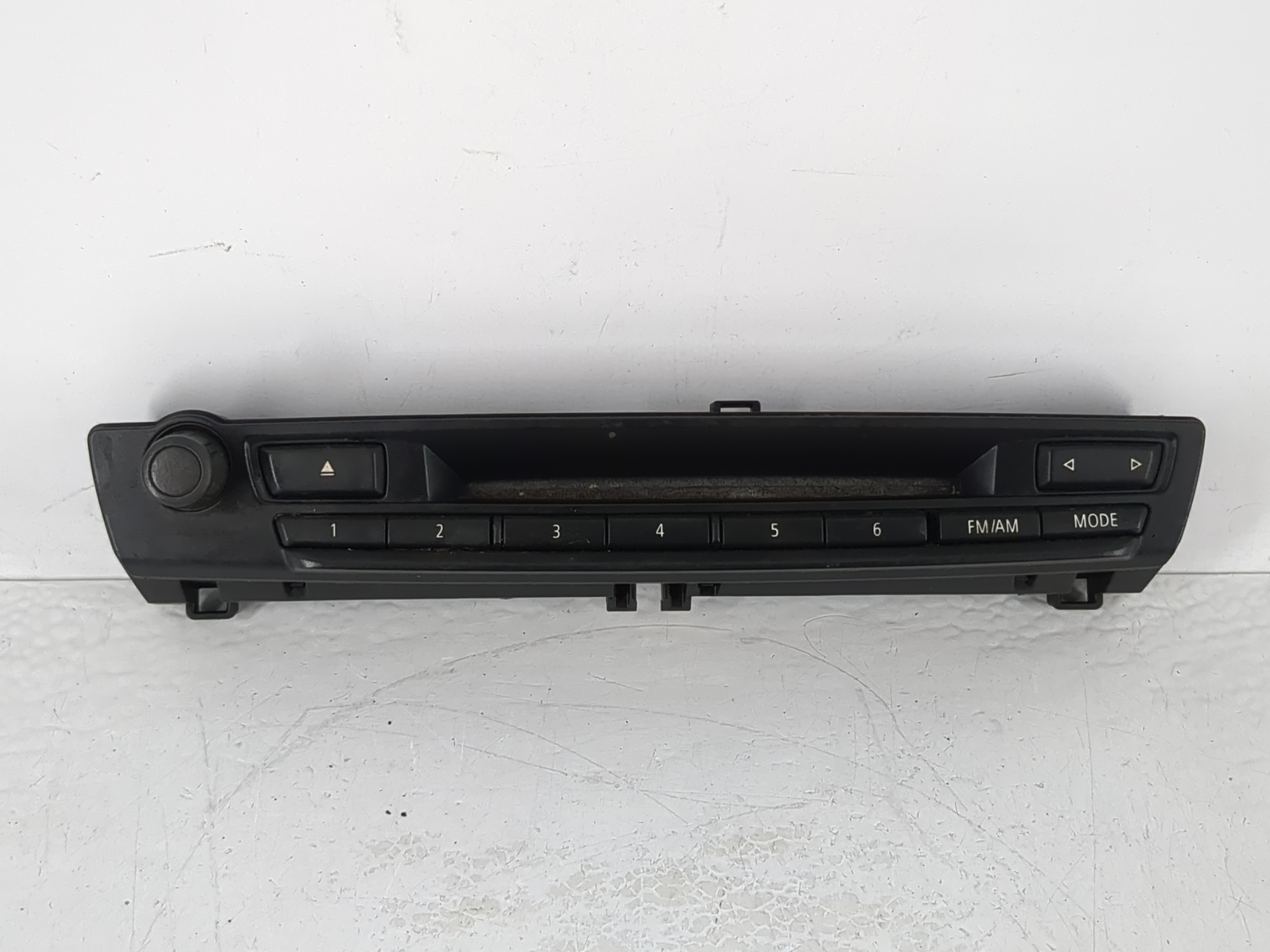 Picture of 2008-2010 Bmw X6 Am Fm Cd Player Radio Receiver 1127644