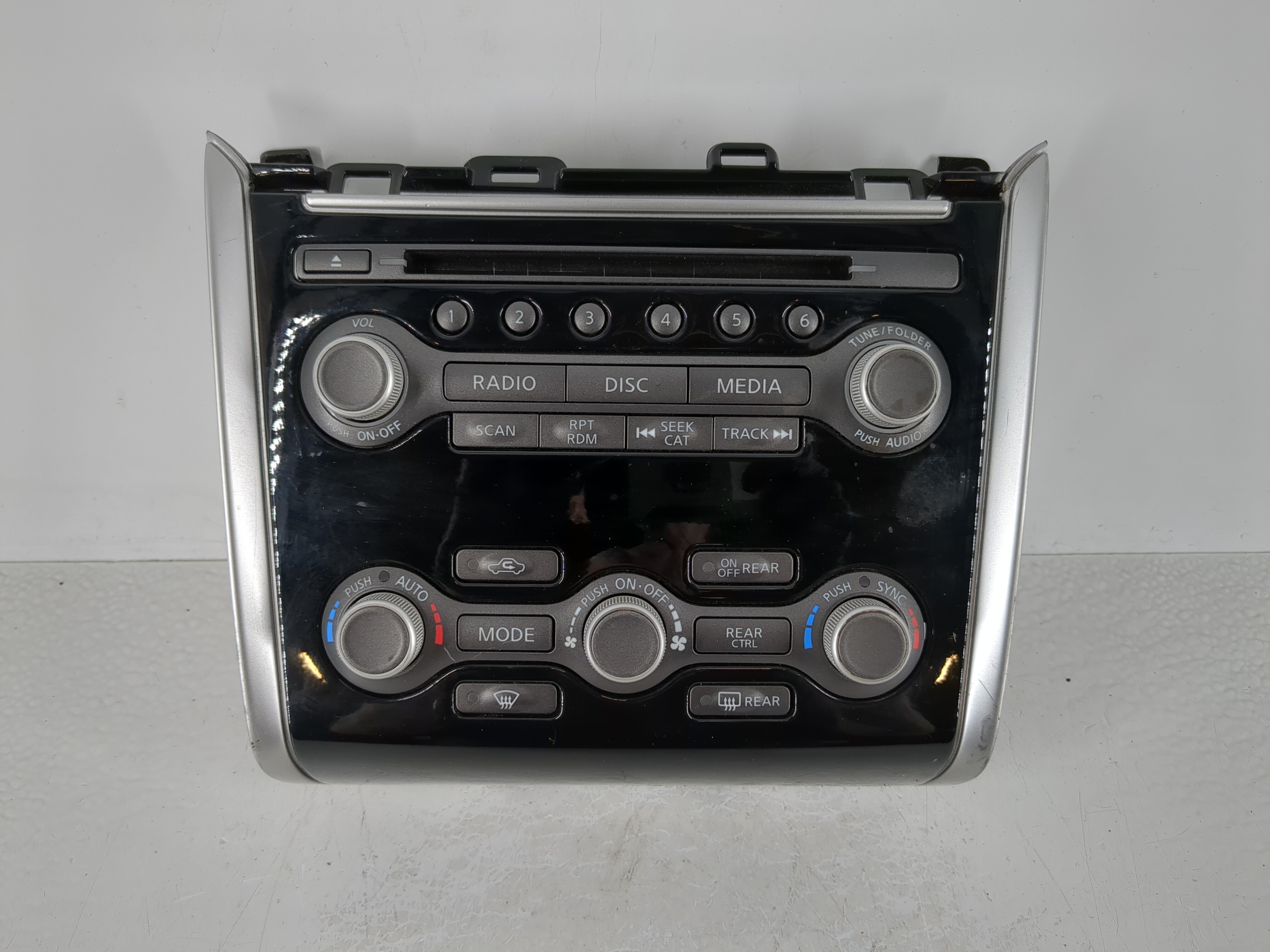 2018-2020 Nissan Pathfinder Am Fm Cd Player Radio Receiver 1127645 - Oemusedautoparts1.com
