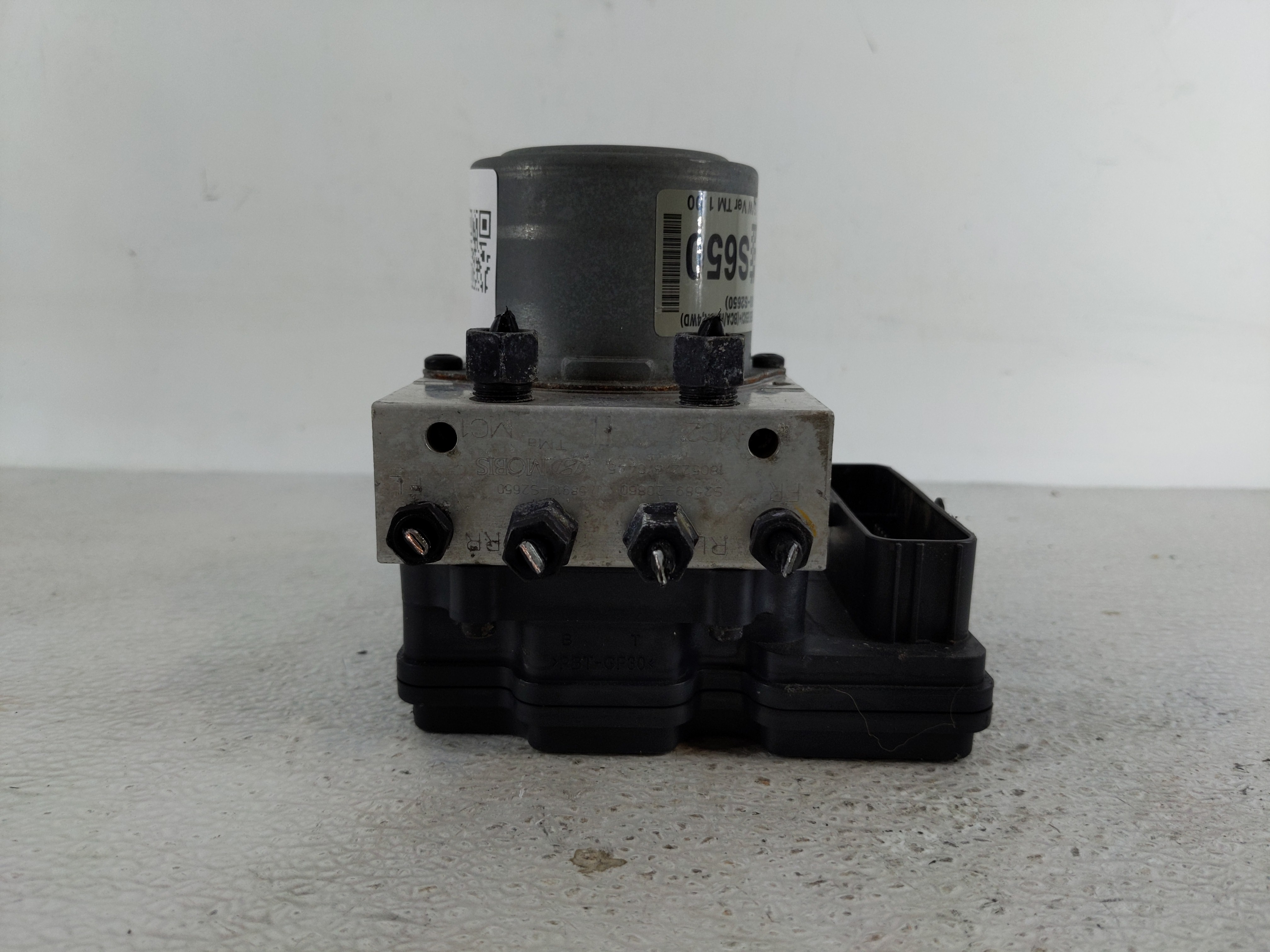 2019-2020 Hyundai Santa Fe Abs Pump Control Module 1127668 - Oemusedautoparts1.com