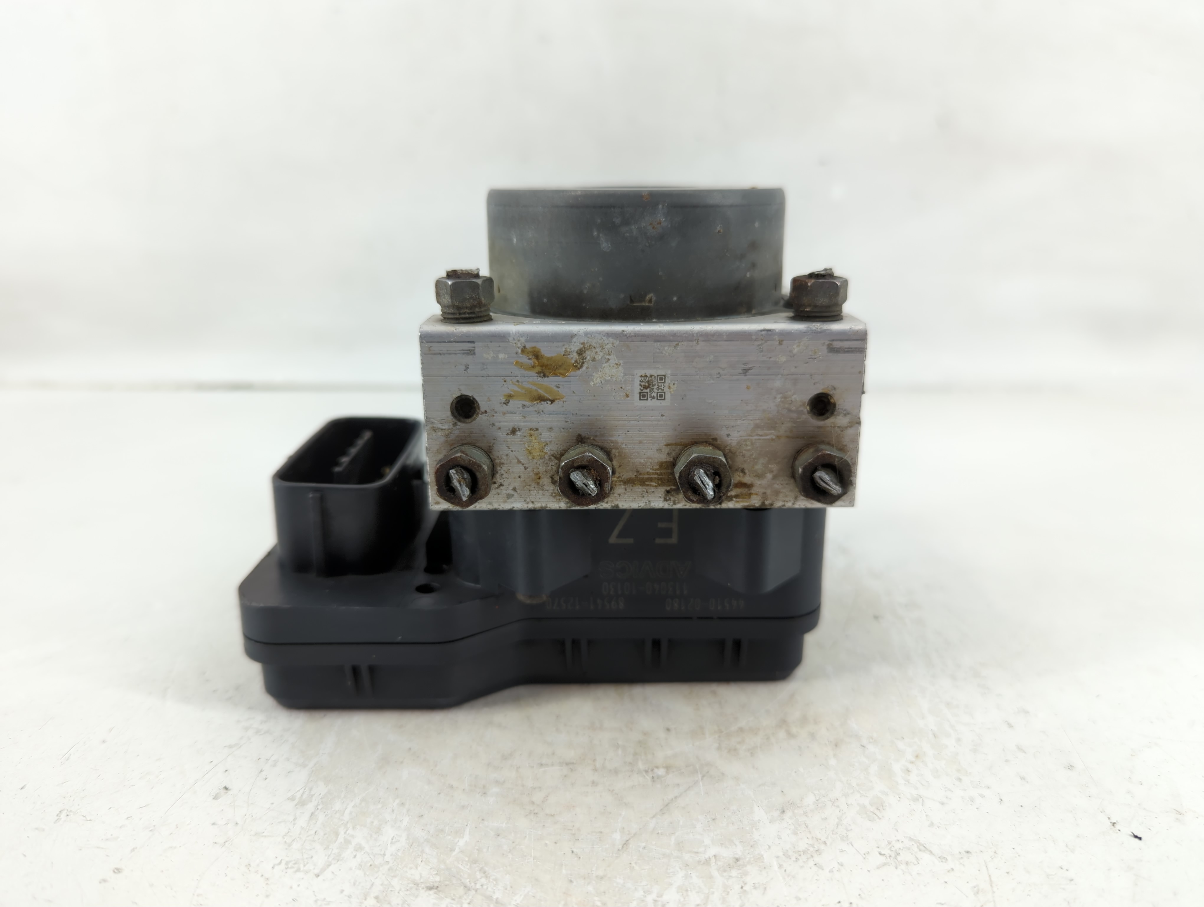 Picture of 2009-2009 Toyota Matrix Abs Pump Control Module 1127695
