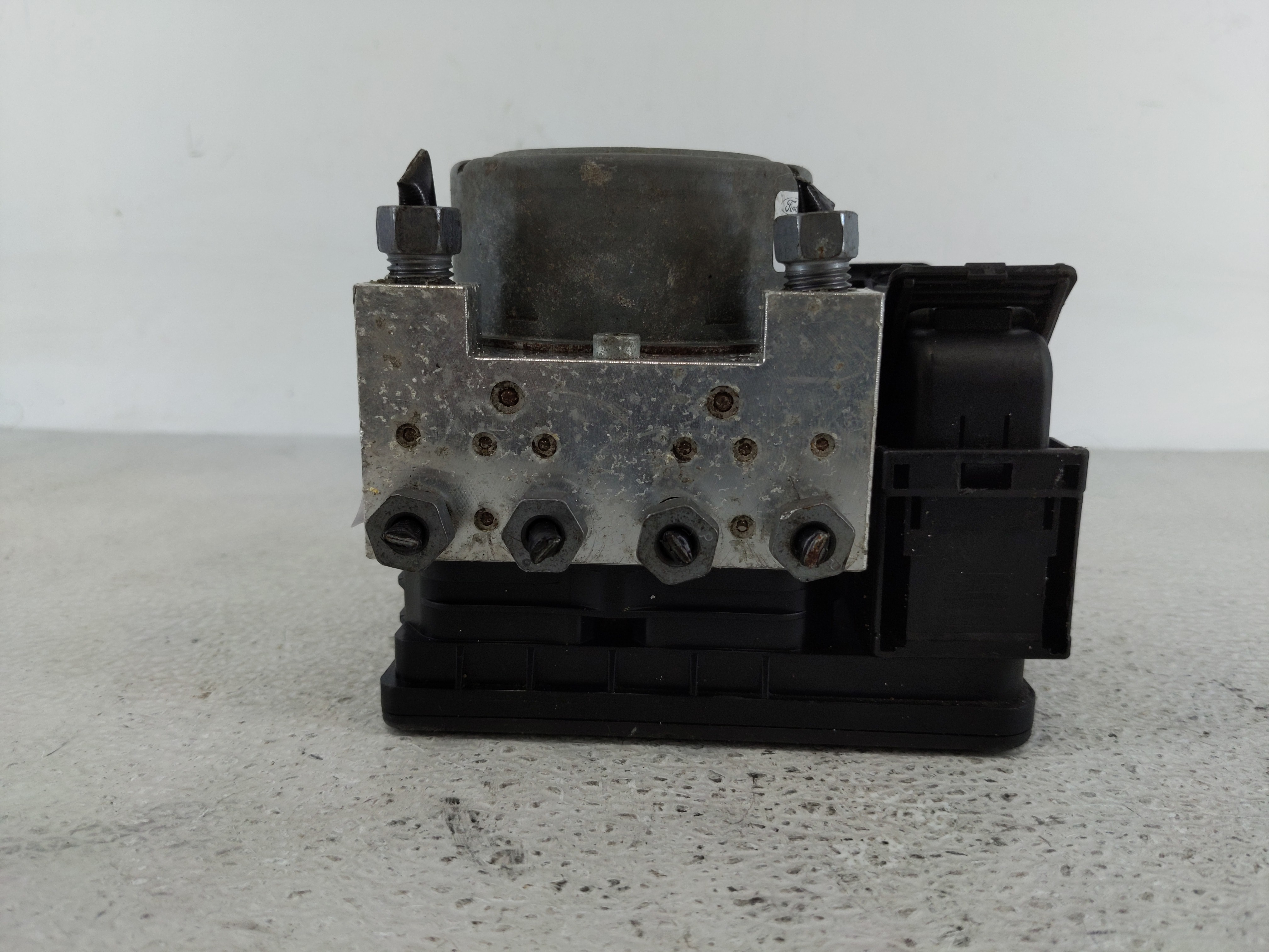 2017-2018 Ford Fusion Abs Pump Control Module 1127808 - Oemusedautoparts1.com