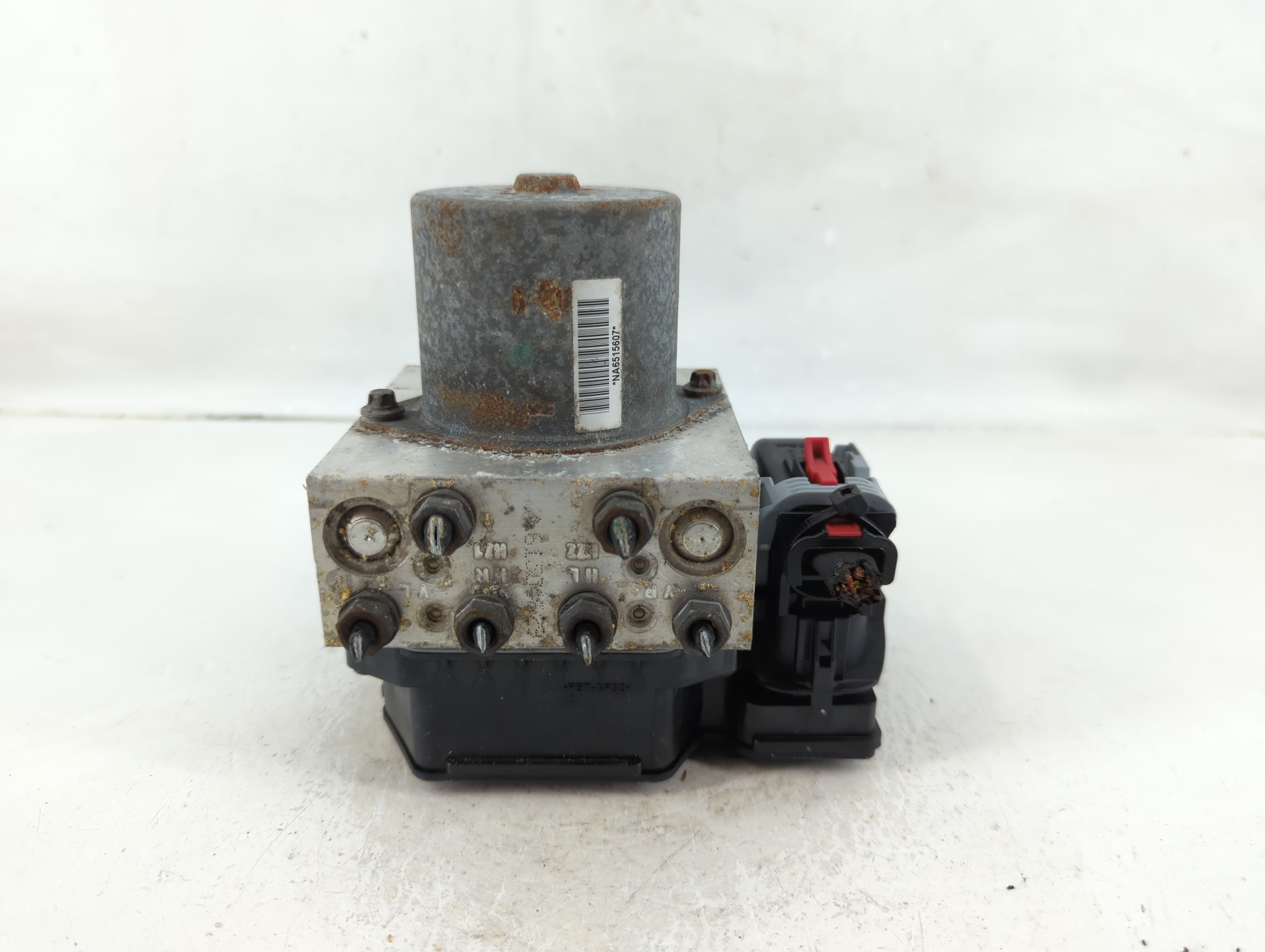 2012-2012 Volkswagen Tiguan Abs Pump Control Module 1128333 - Oemusedautoparts1.com