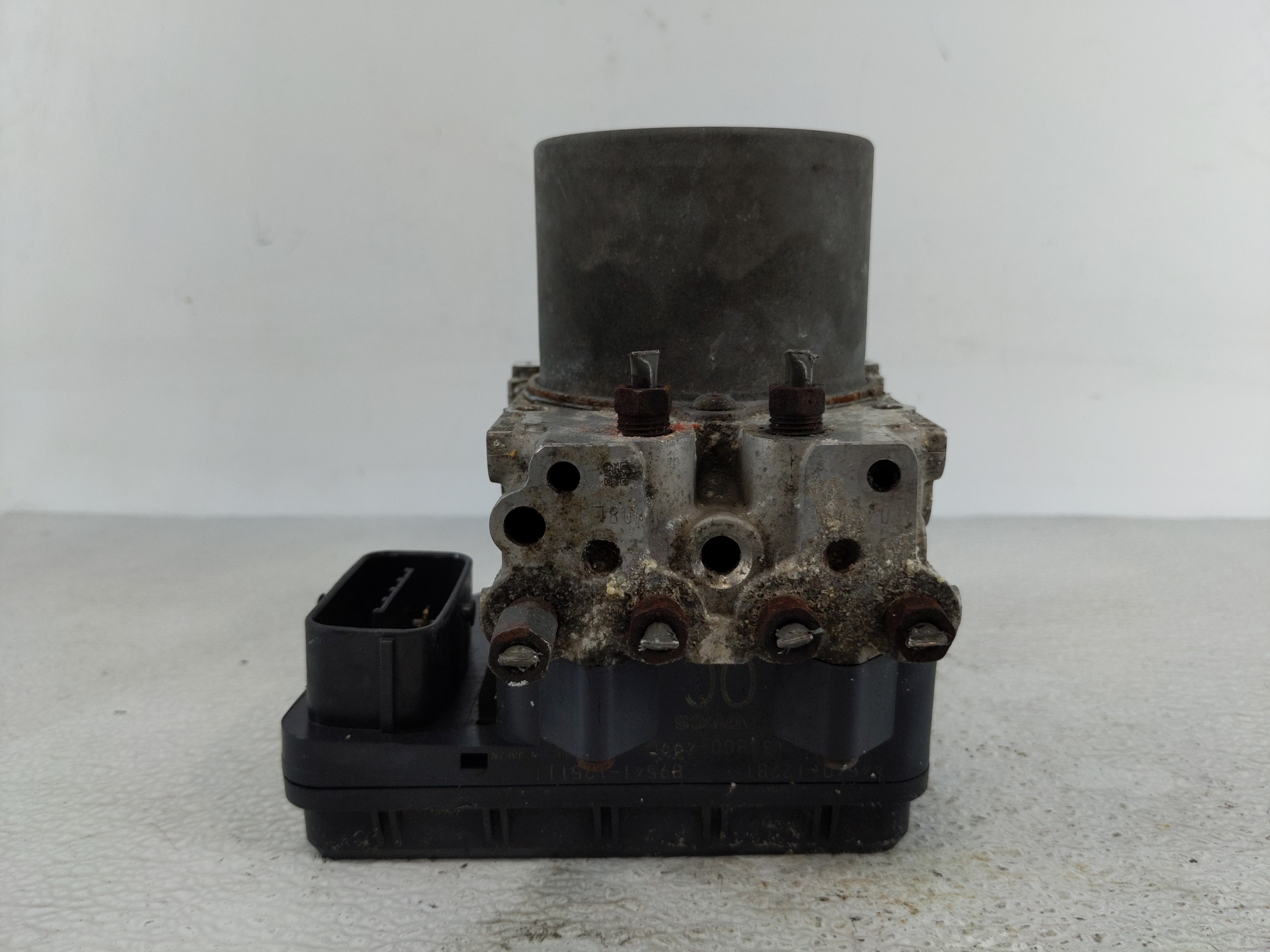 Picture of 2008-2010 Scion Xb Abs Pump Control Module 1128524