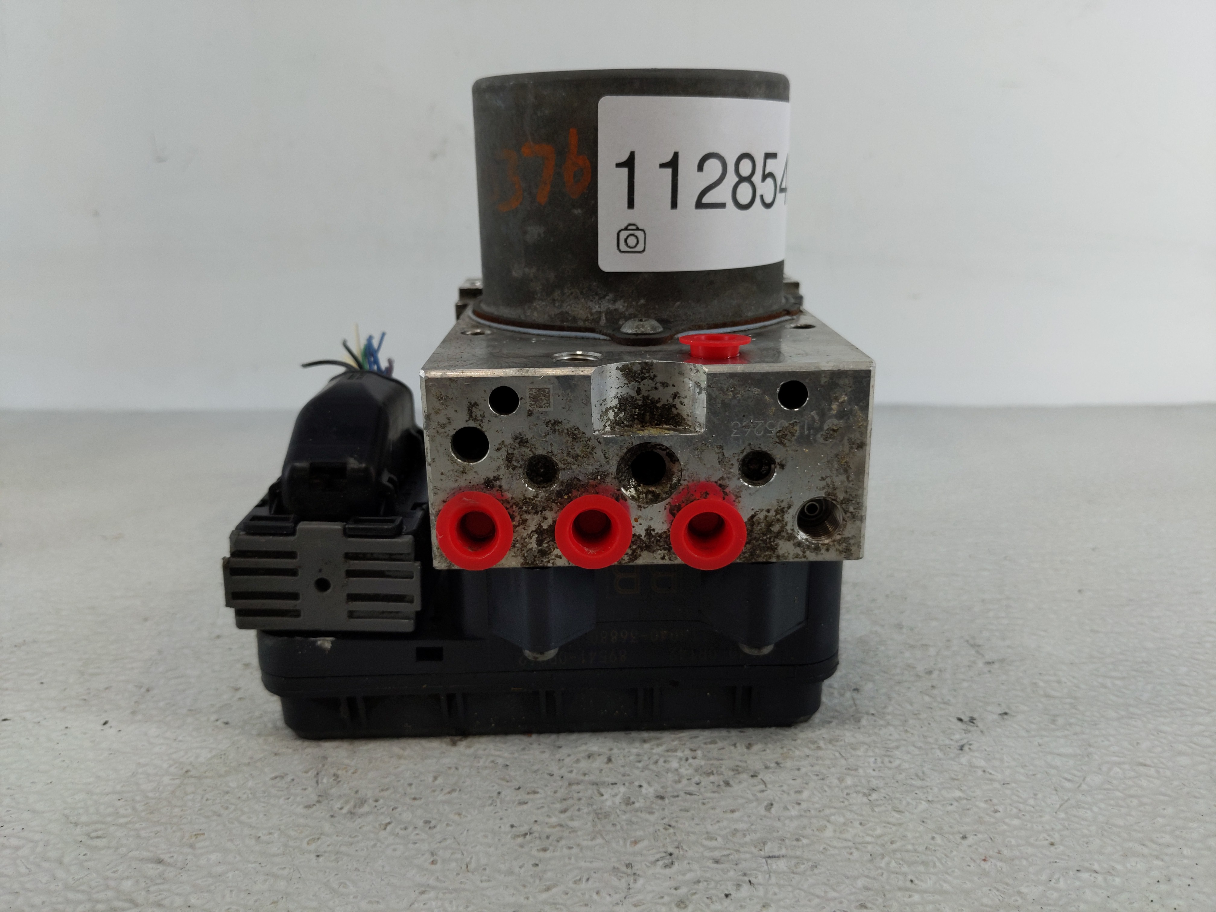 Picture of 2015-2015 Toyota Rav4 Abs Pump Control Module 1128541
