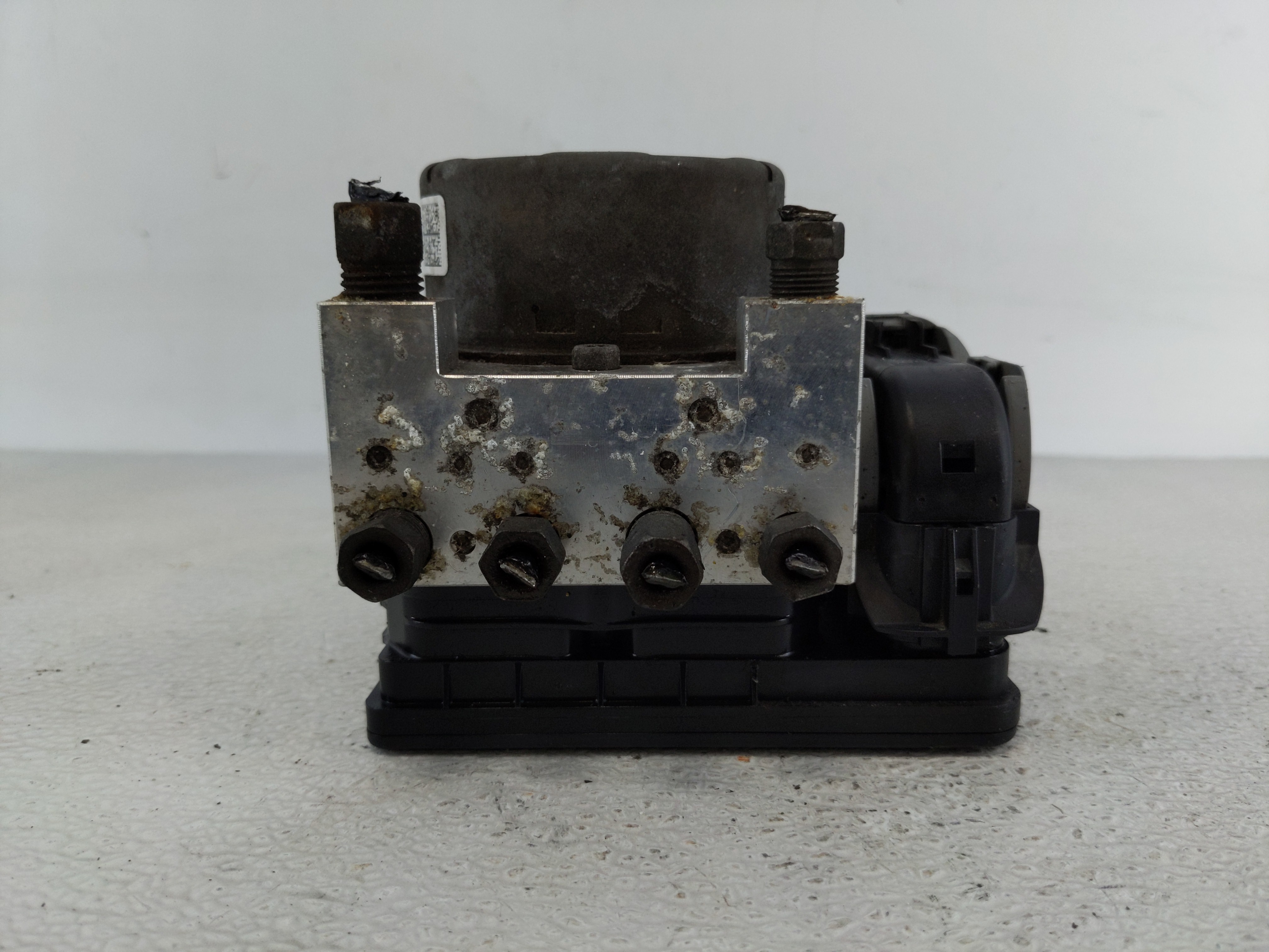 Picture of 2015-2015 Dodge Challenger Abs Pump Control Module 1128542