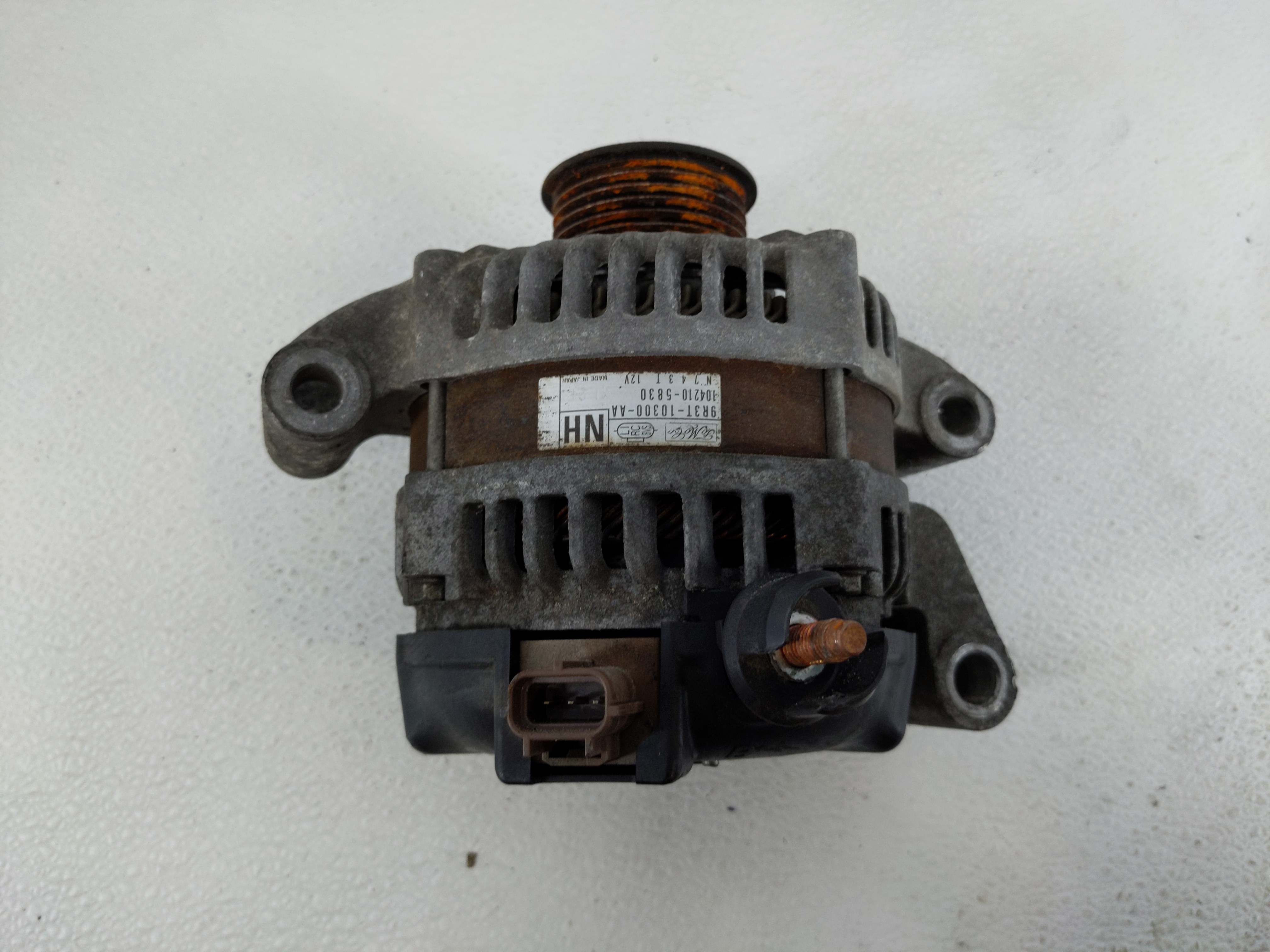 Picture of 2009-2010 Ford Mustang Alternator Generator Charging Assembly Engine Oem 1128773