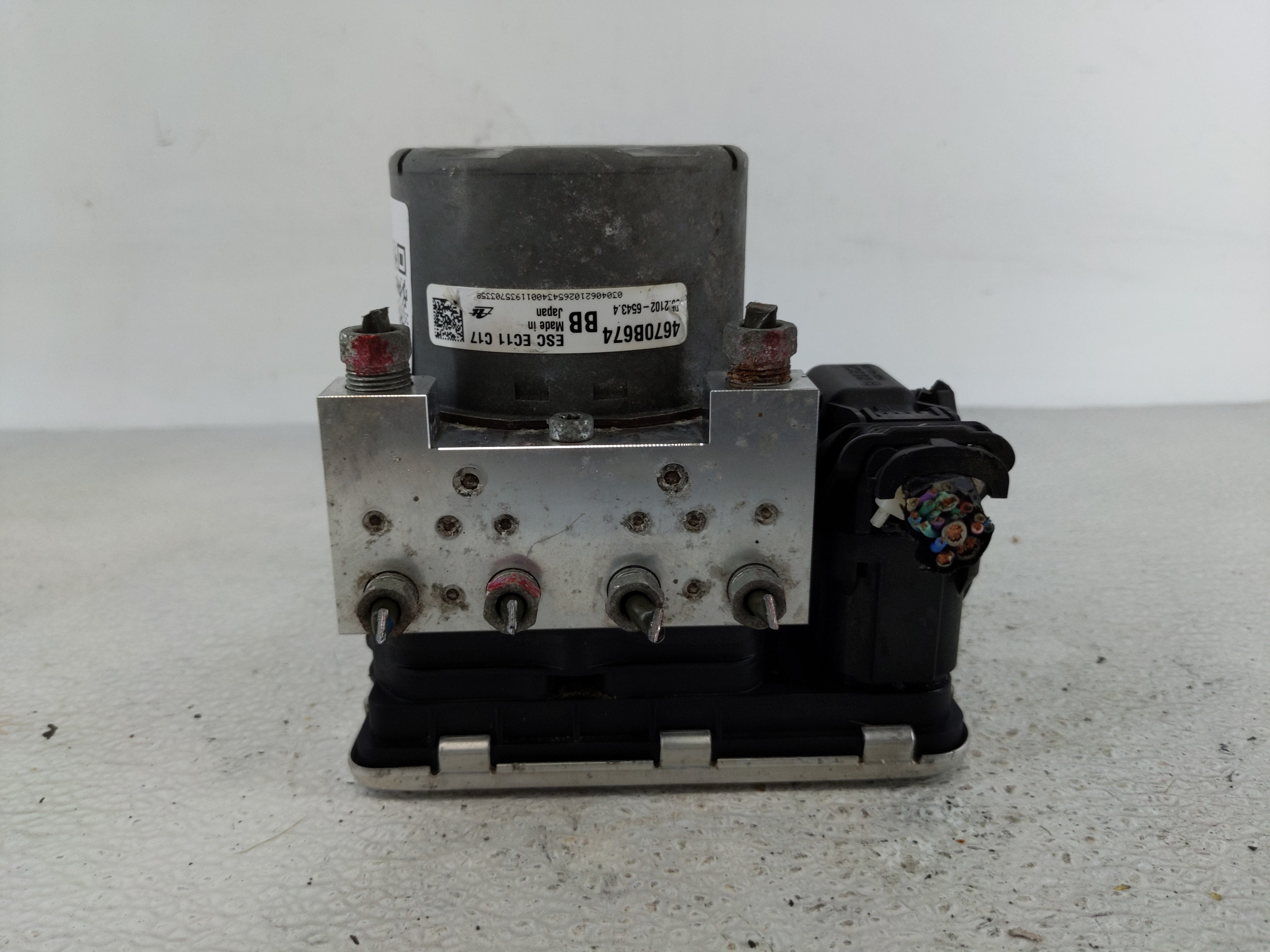 2020 Mitsubishi Outlander Abs Pump Control Module 1128800 - Oemusedautoparts1.com