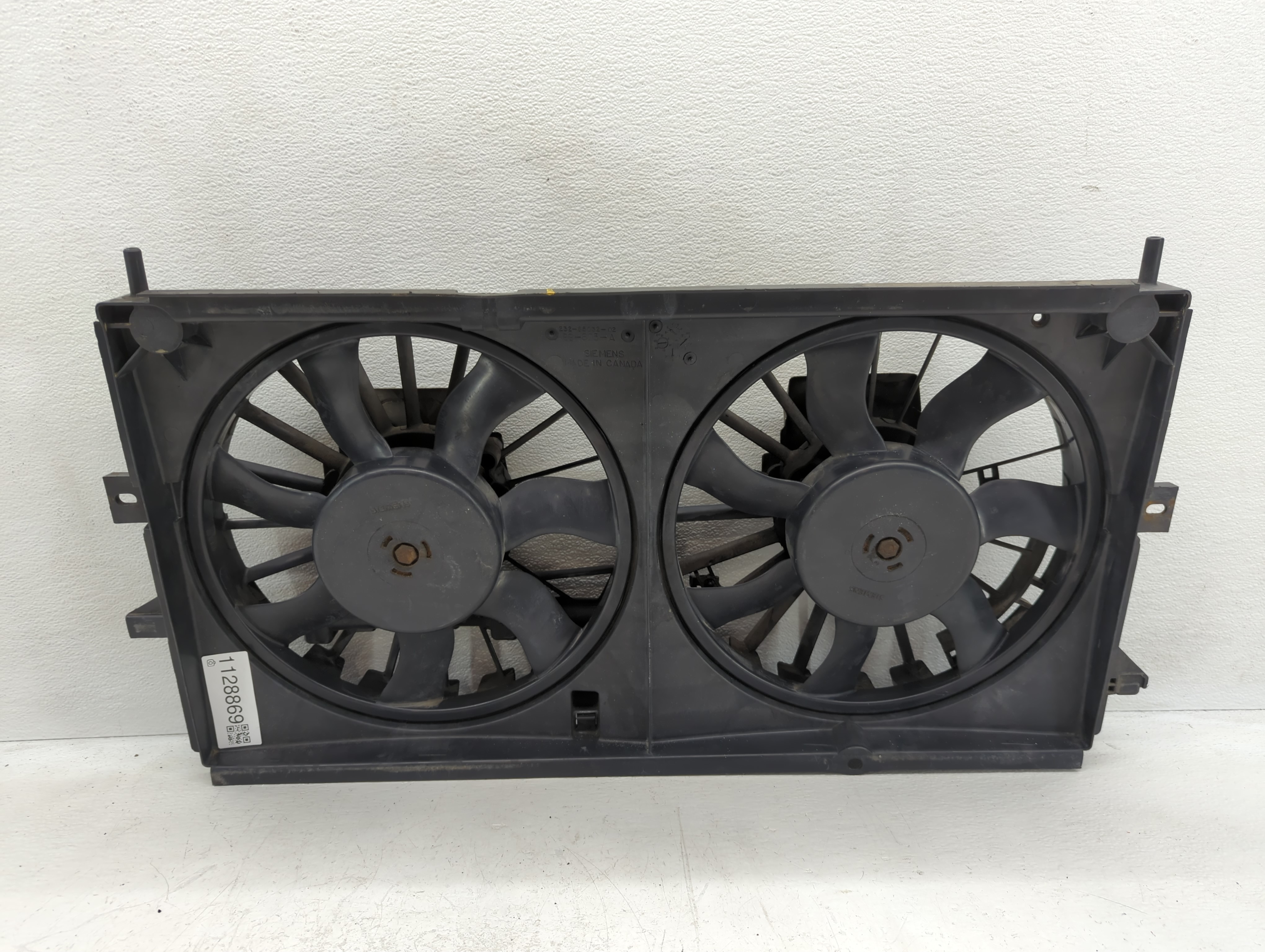 Picture of Chevrolet Impala (80 & Up) Impala Front Right Electric Cooling Motor - Oem 1128869