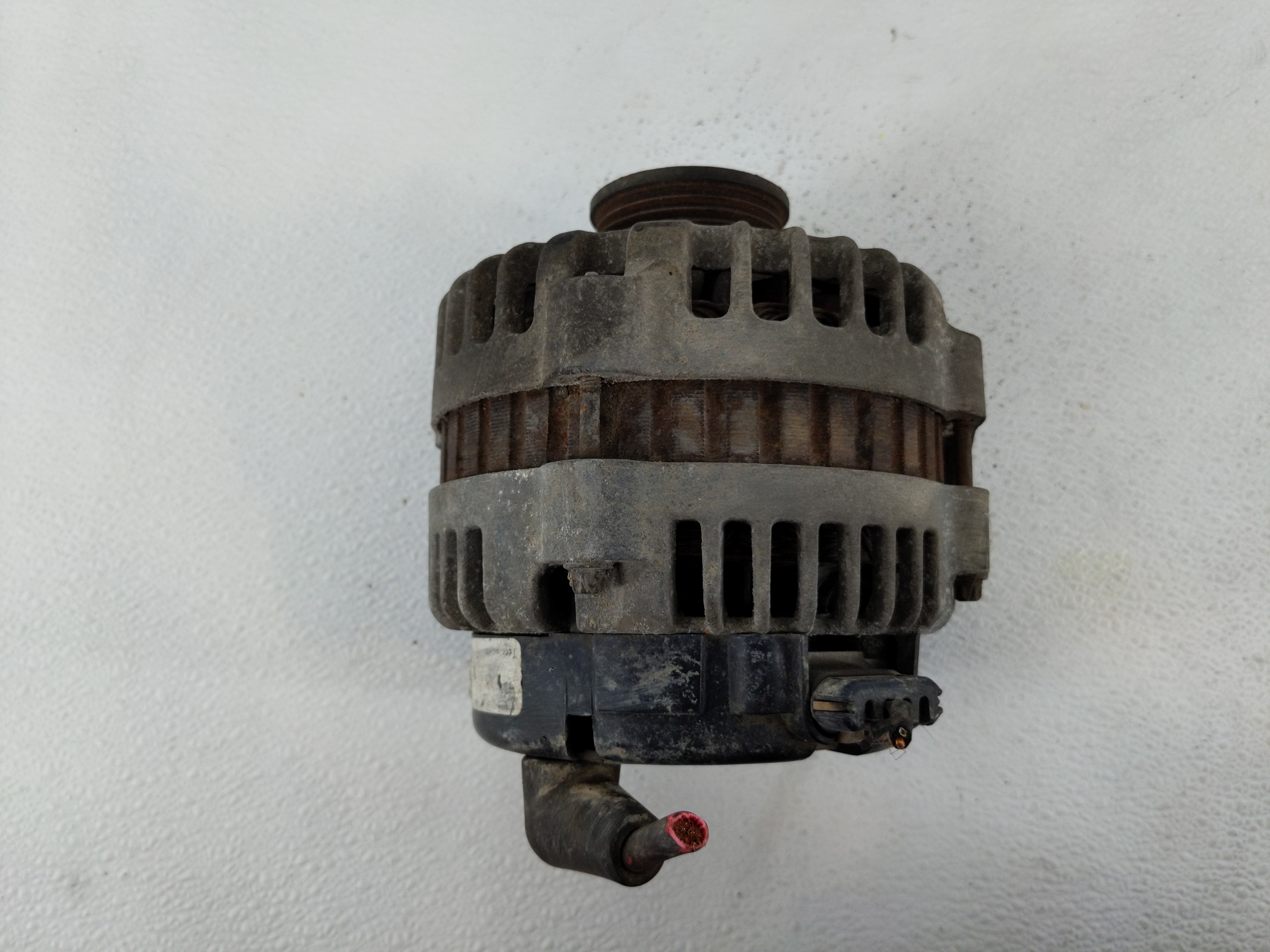 Picture of 2005 Chevrolet Express 2500 Alternator Generator Charging Assembly Engine Oem 1129261