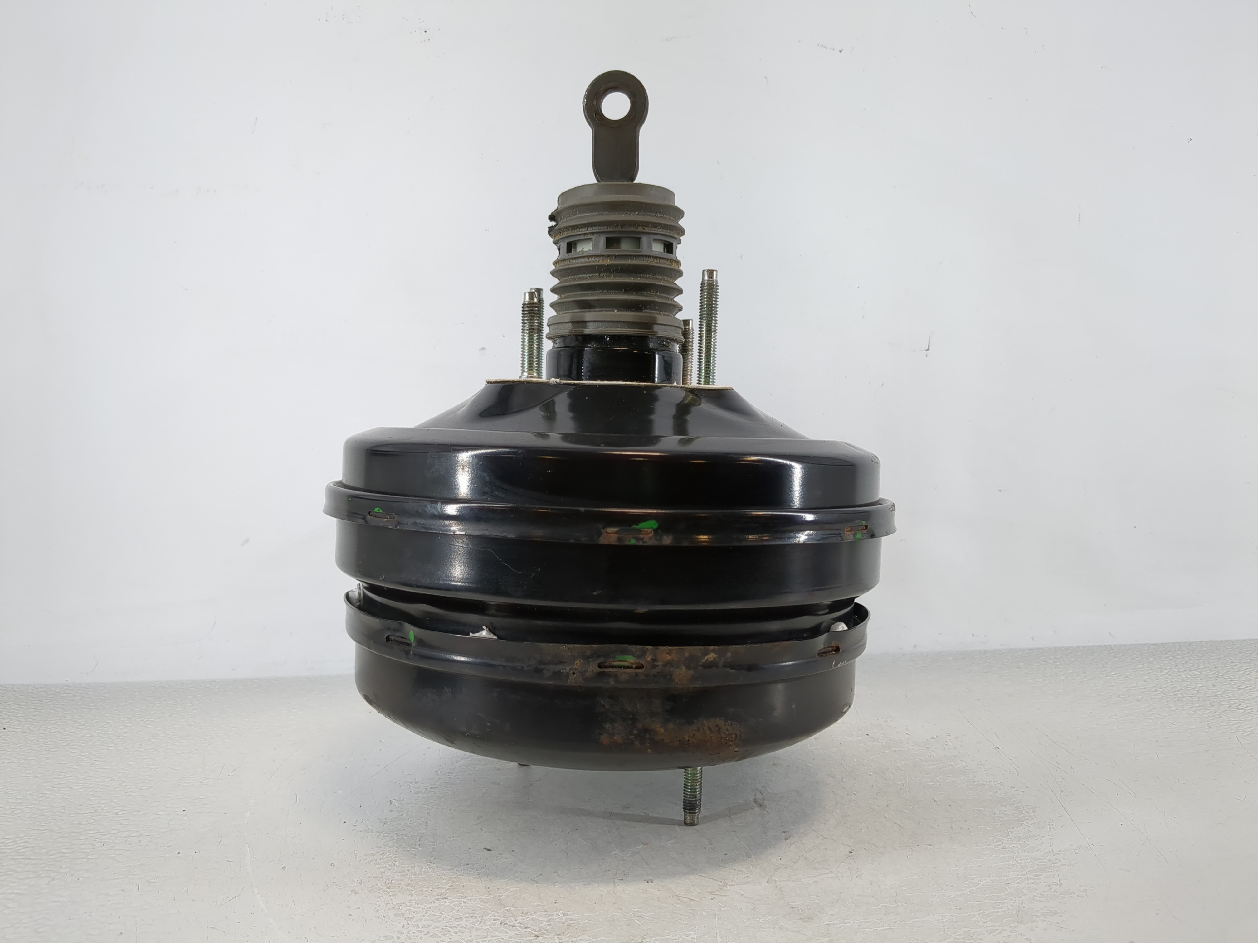 Picture of 2009-2010 Chrysler 300 Power Brake Booster Oem 1129505