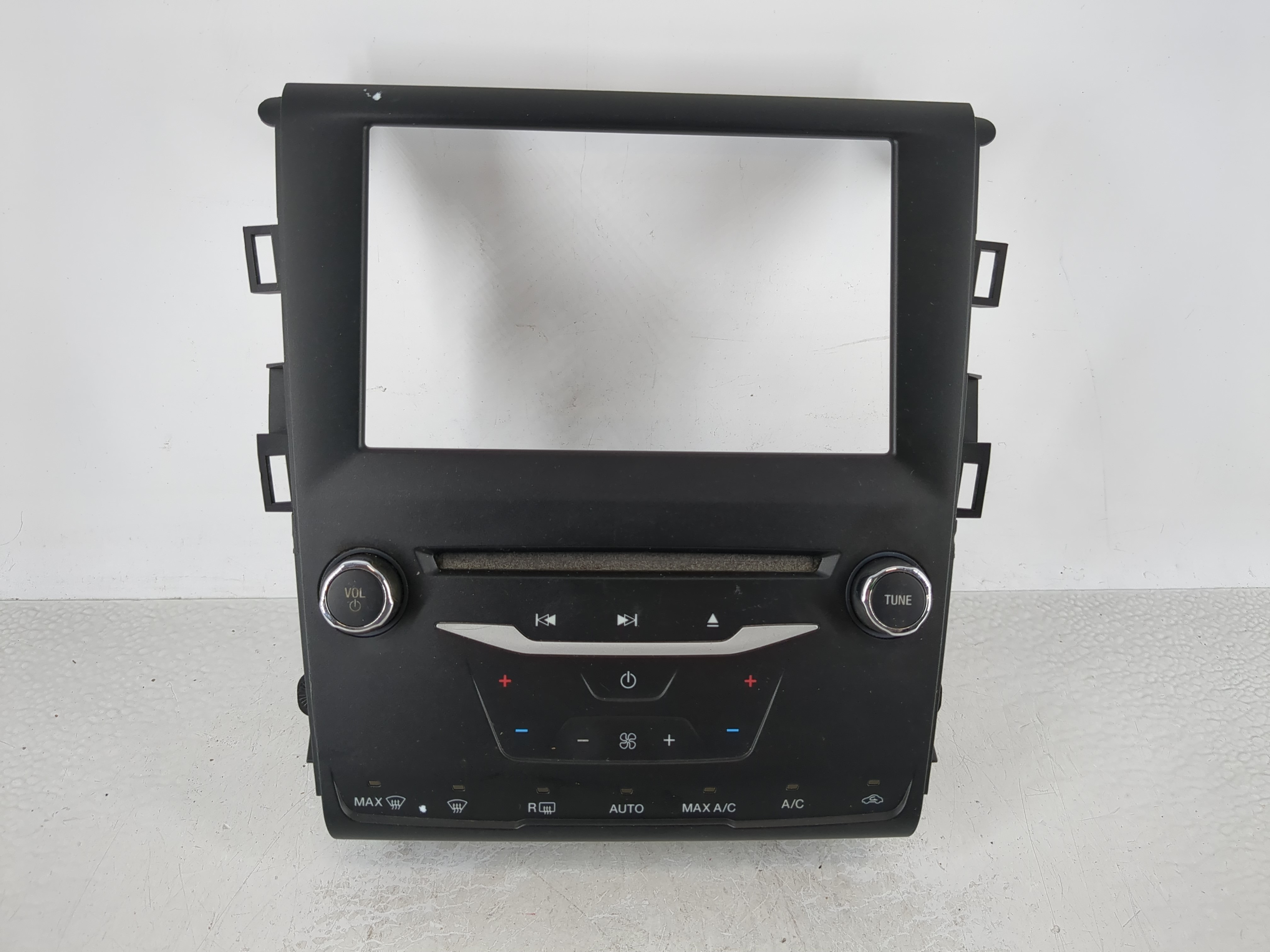 2013-2014 Ford Fusion Am Fm Cd Player Radio Receiver 1129572 - Oemusedautoparts1.com