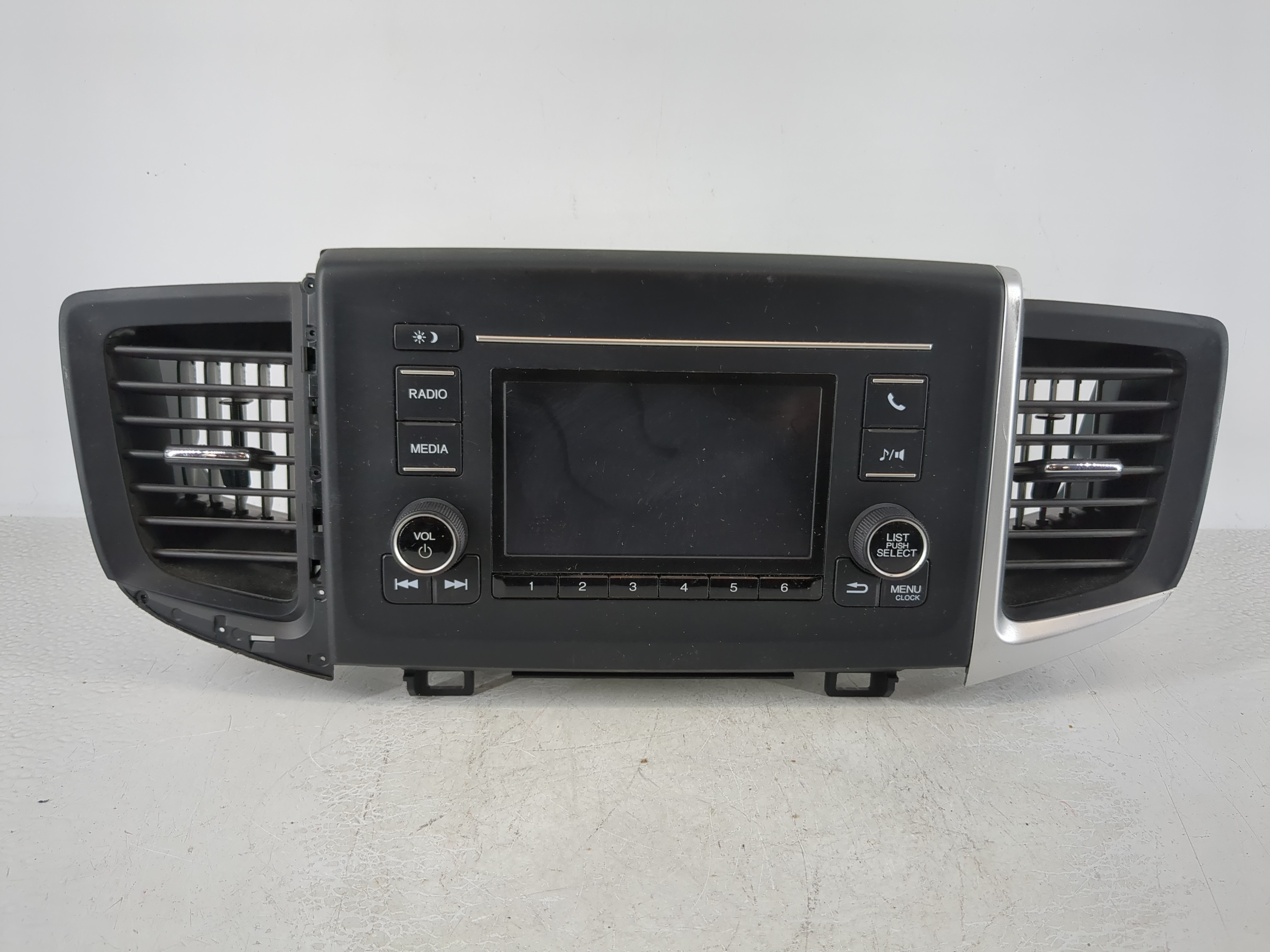 2016-2019 Honda Pilot Am Fm Cd Player Radio Receiver 1129575 - Oemusedautoparts1.com