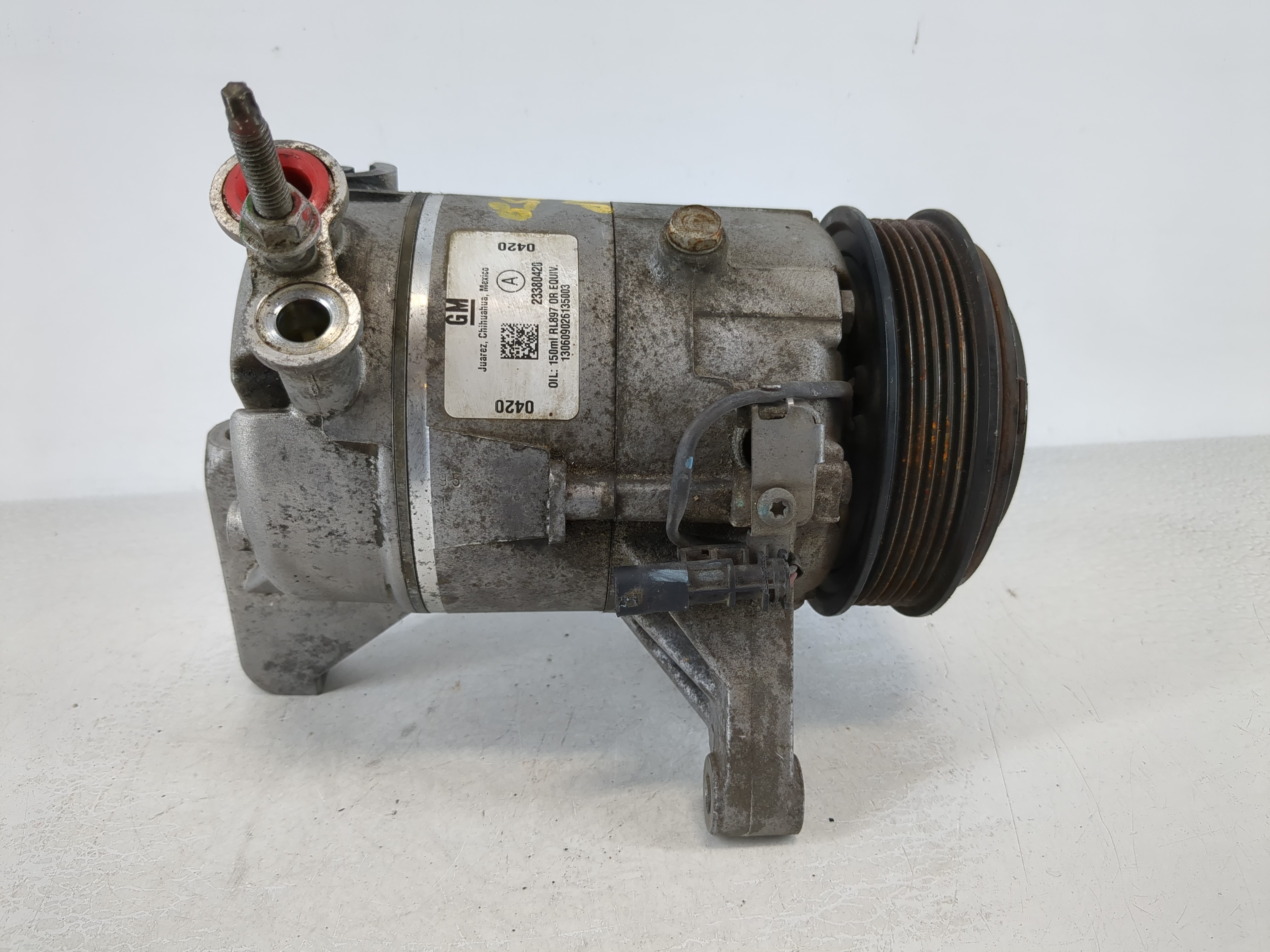 Picture of 2016-2017 Gmc Terrain Air Conditioning A/c Ac Compressor Oem 1129700