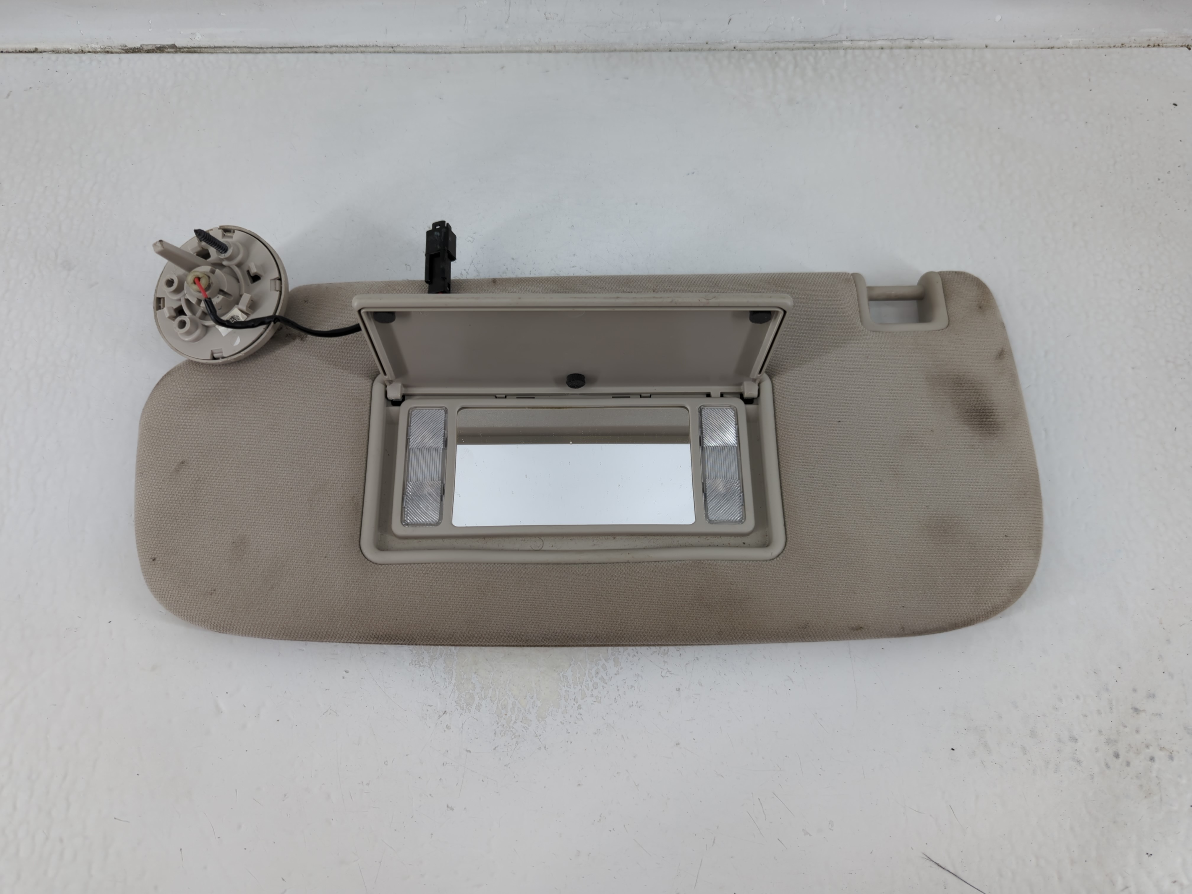 Picture of 2011-2013 Jeep Grand Cherokee Driver Sun Visor Mirror Left Sunvisor 1129727